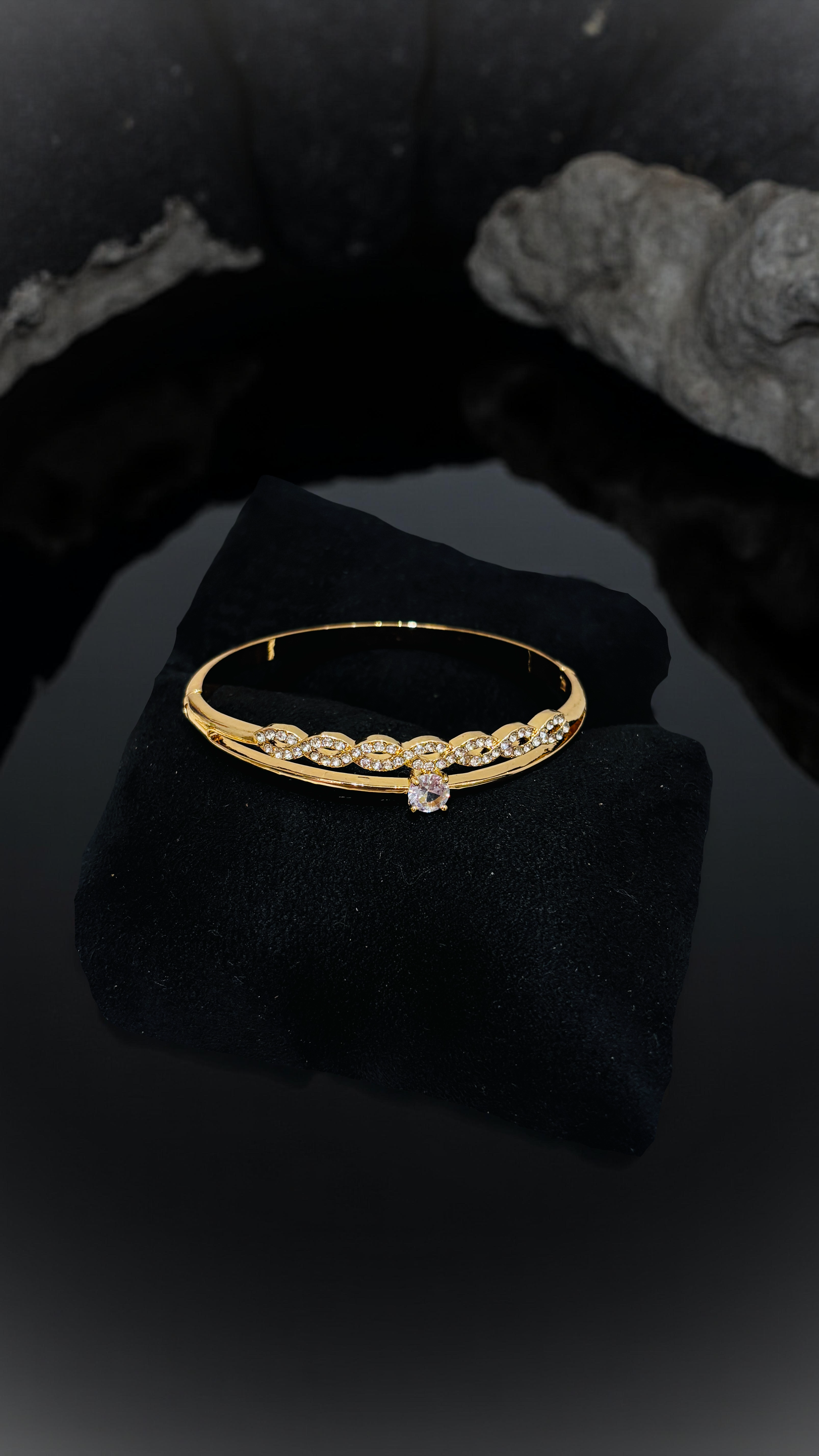 Fancy Golden crystal kada 