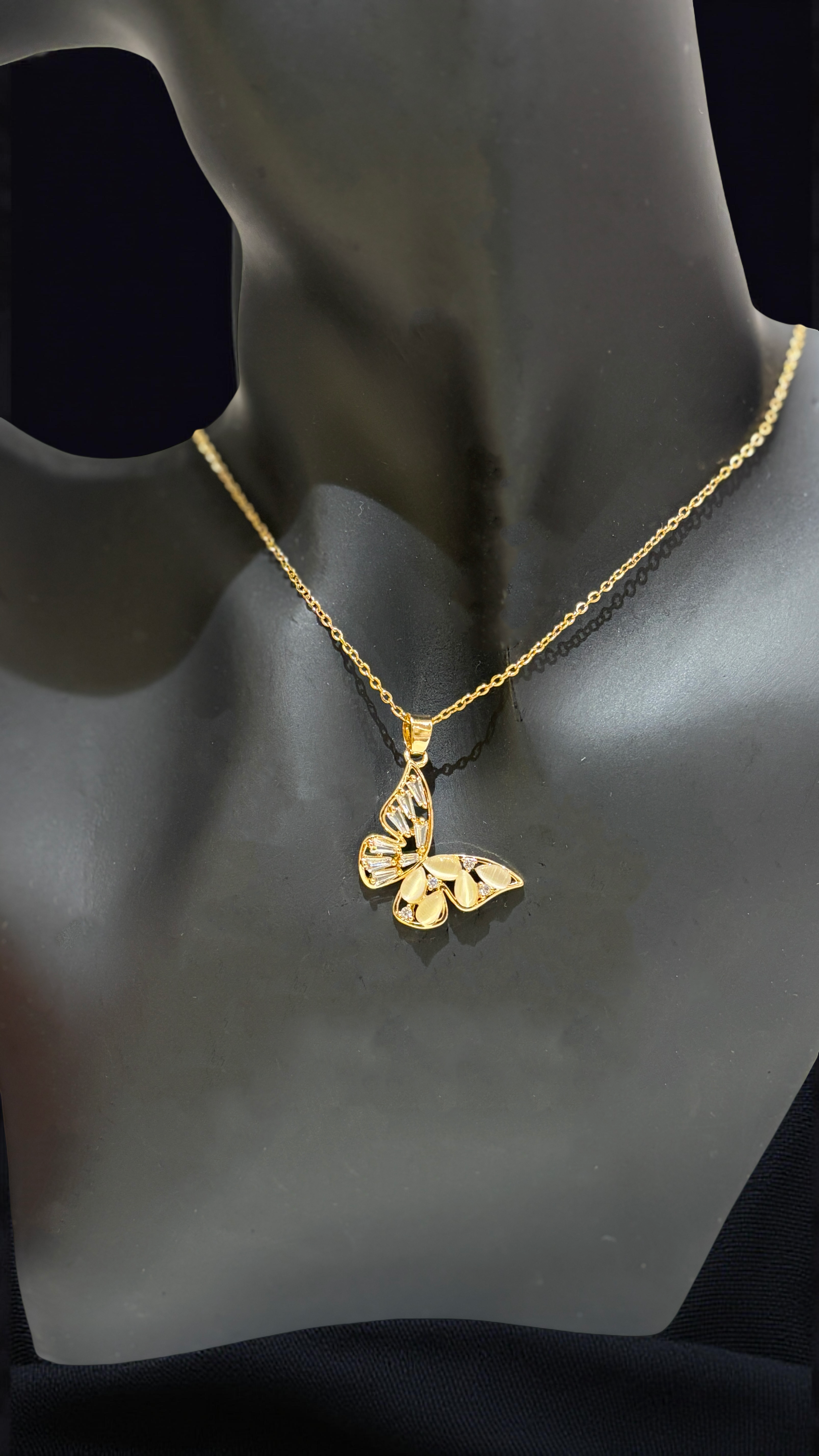 Elegant Gold Butterfly Necklace Set