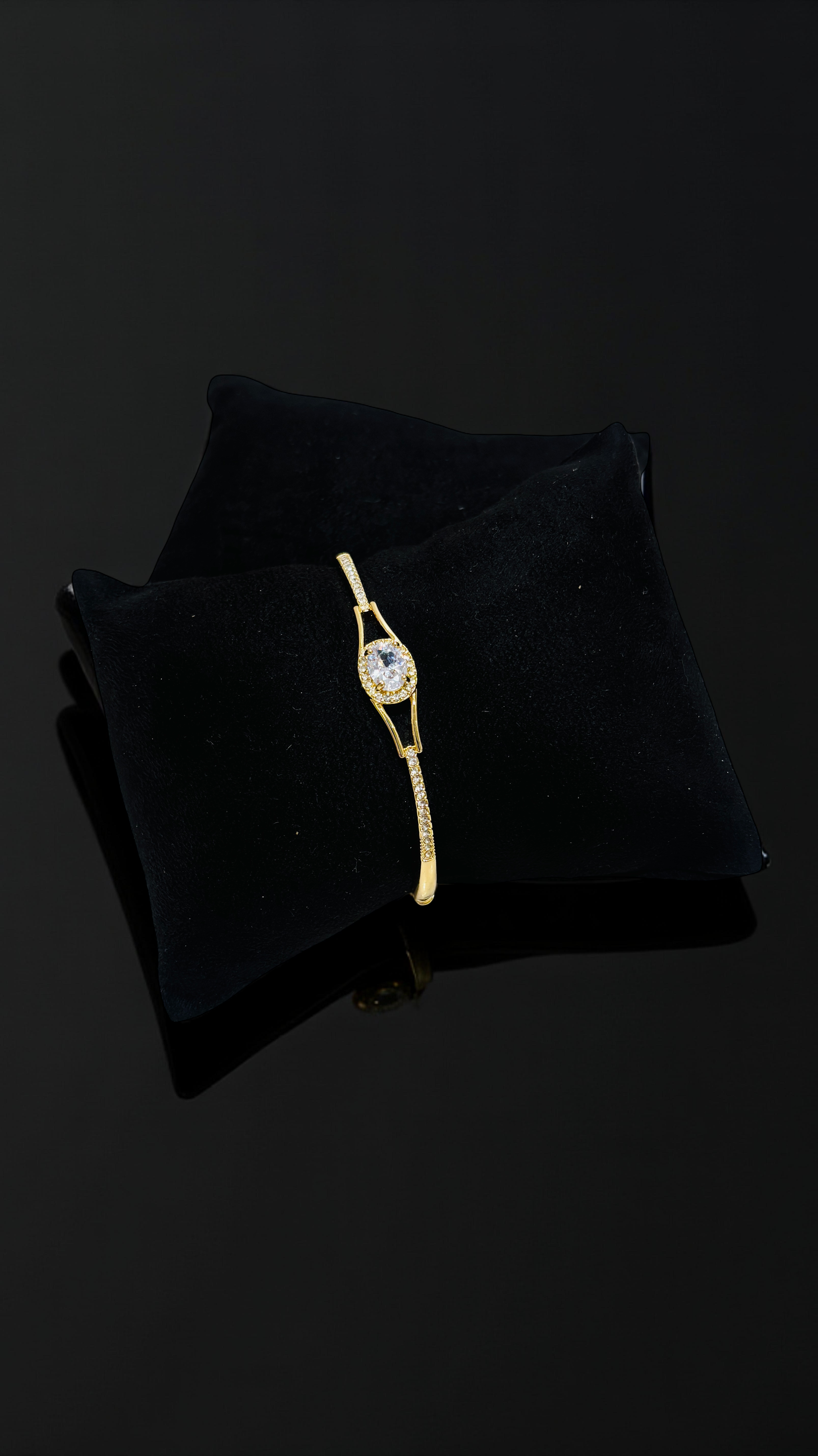 Elegant Gold Kada Bracelet 