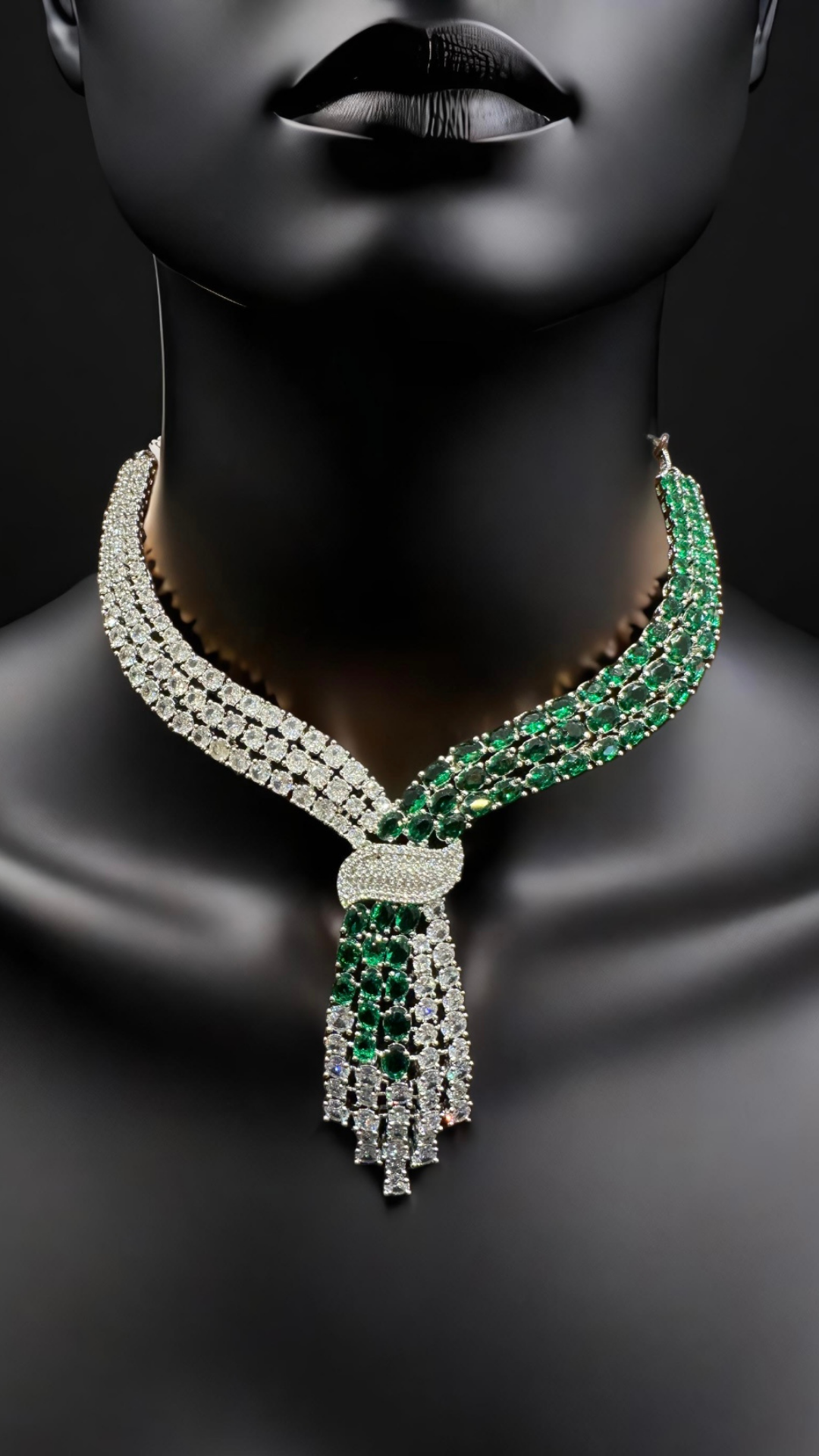 Statement Emerald and ivory necklace set