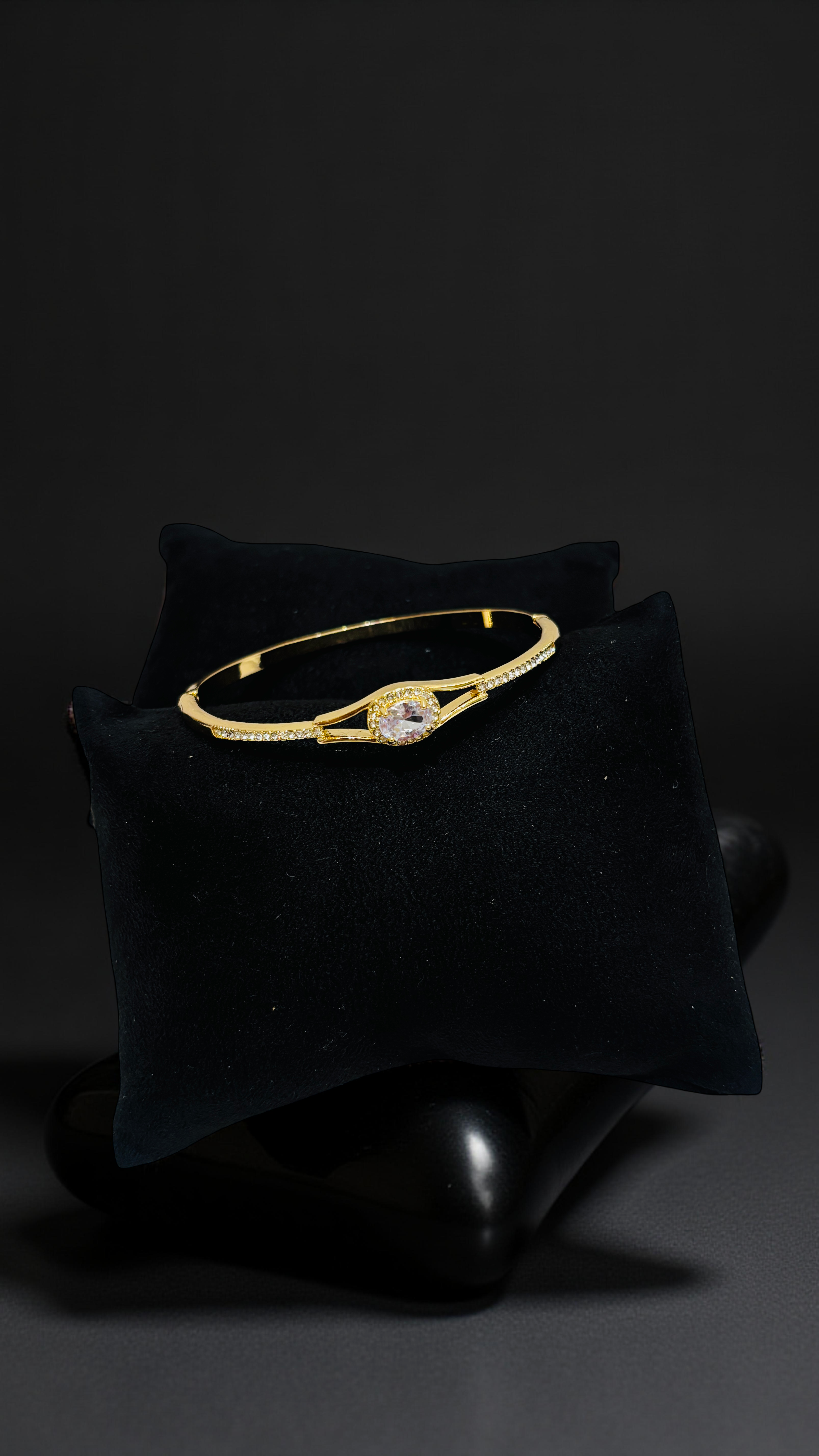 Elegant Gold Kada Bracelet 