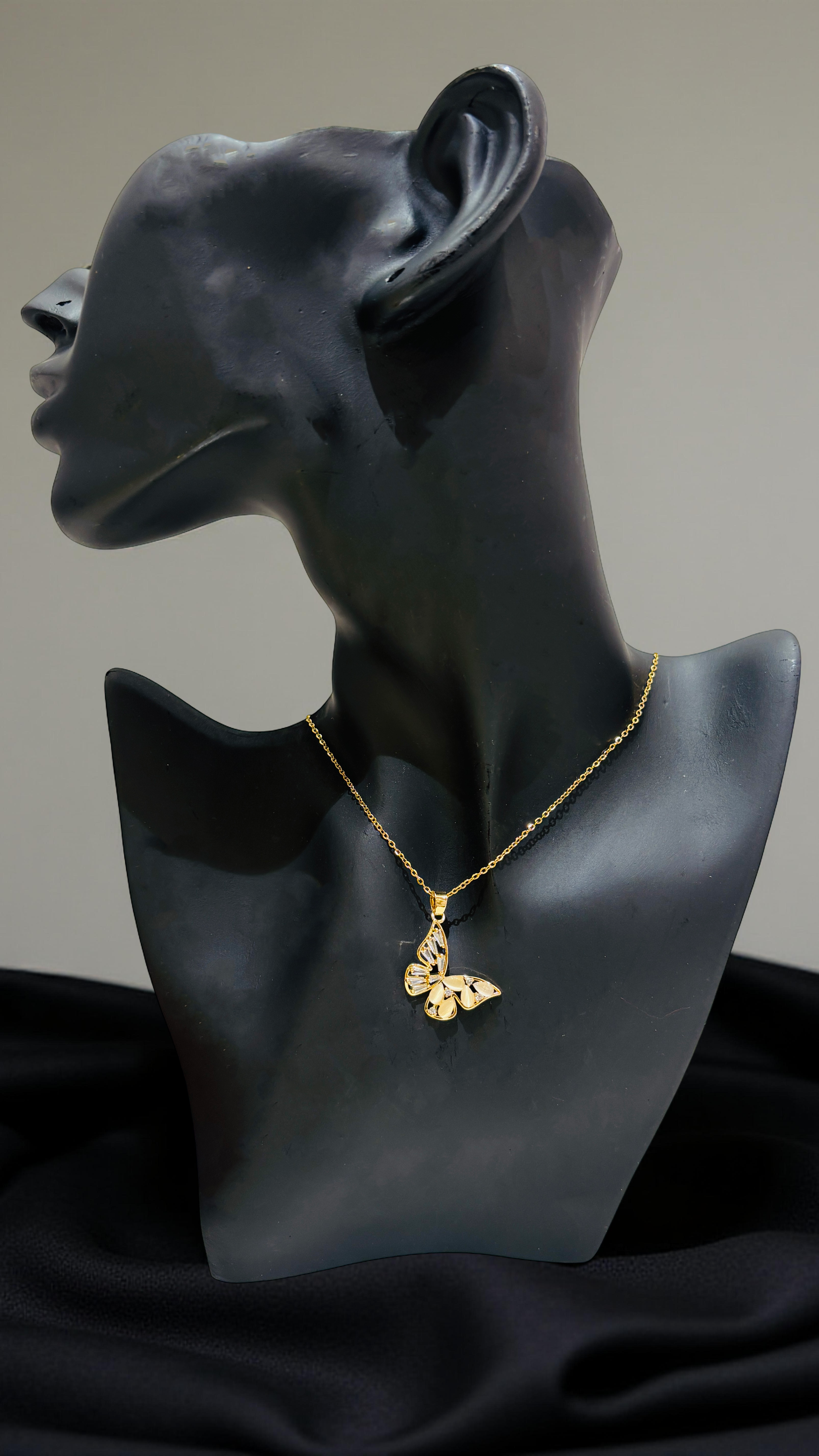 Elegant Gold Butterfly Necklace Set
