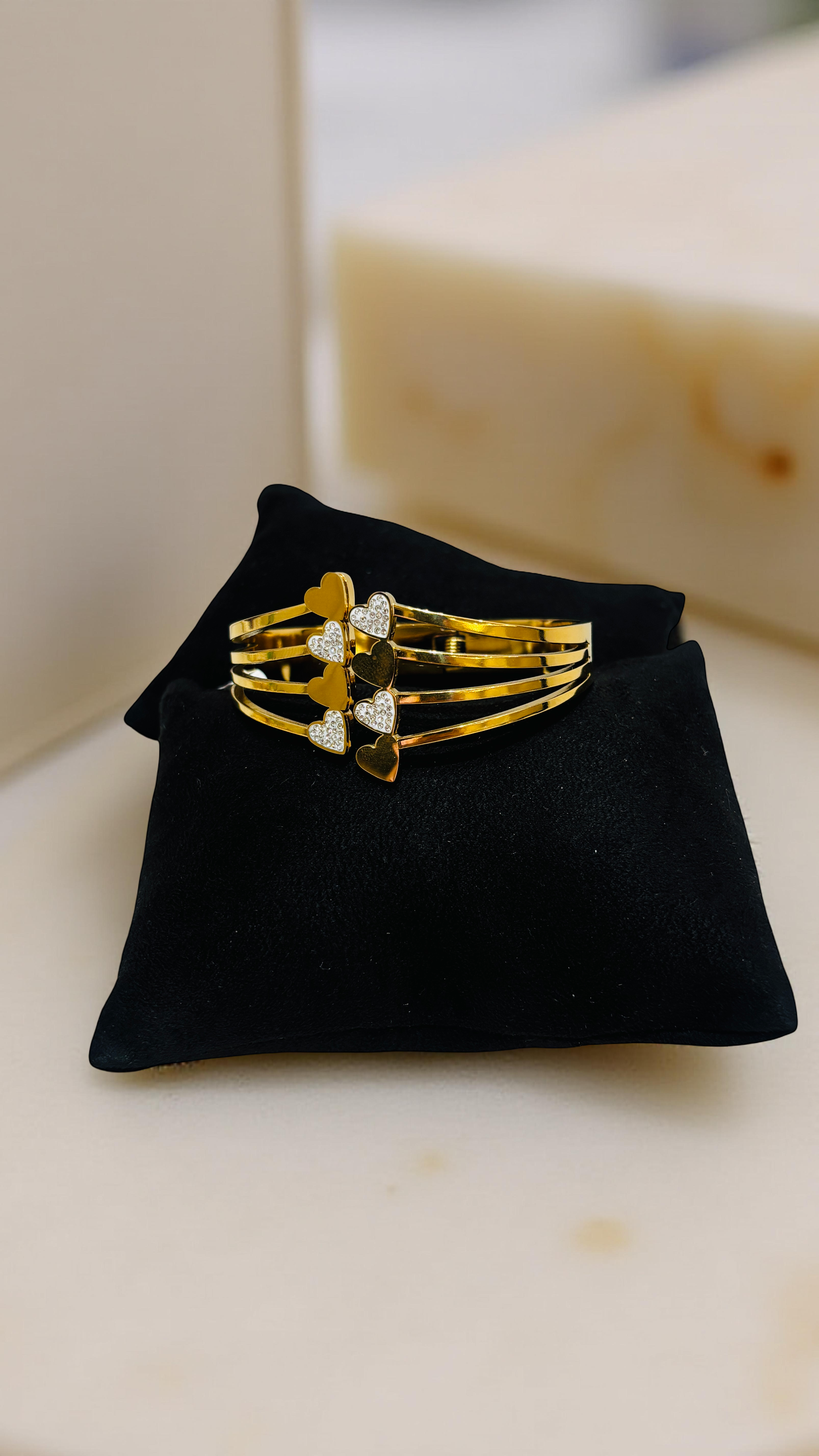 Hearts Gold-Plated Kada Bracelet