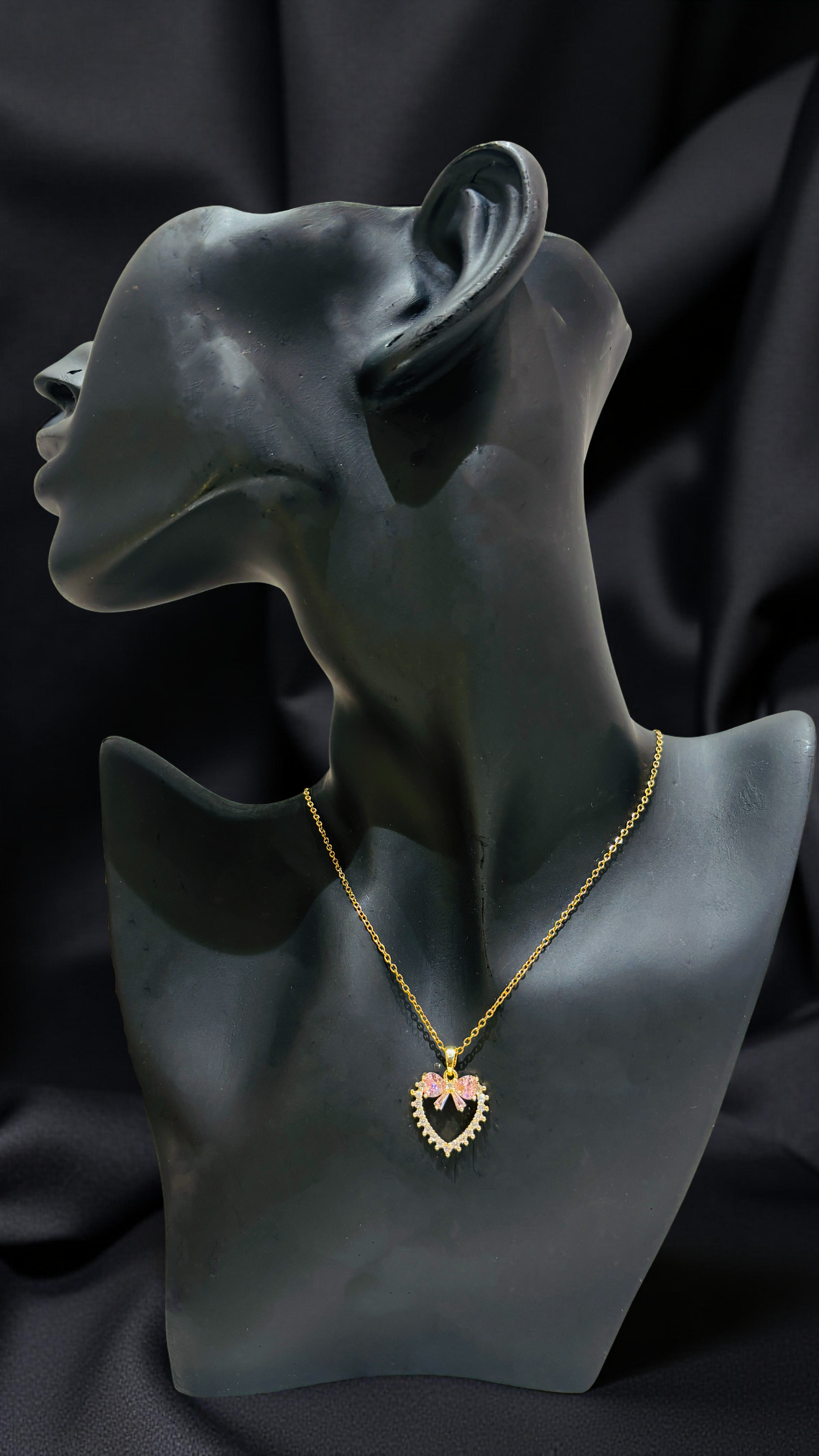 Gold Heart Pendant Necklace