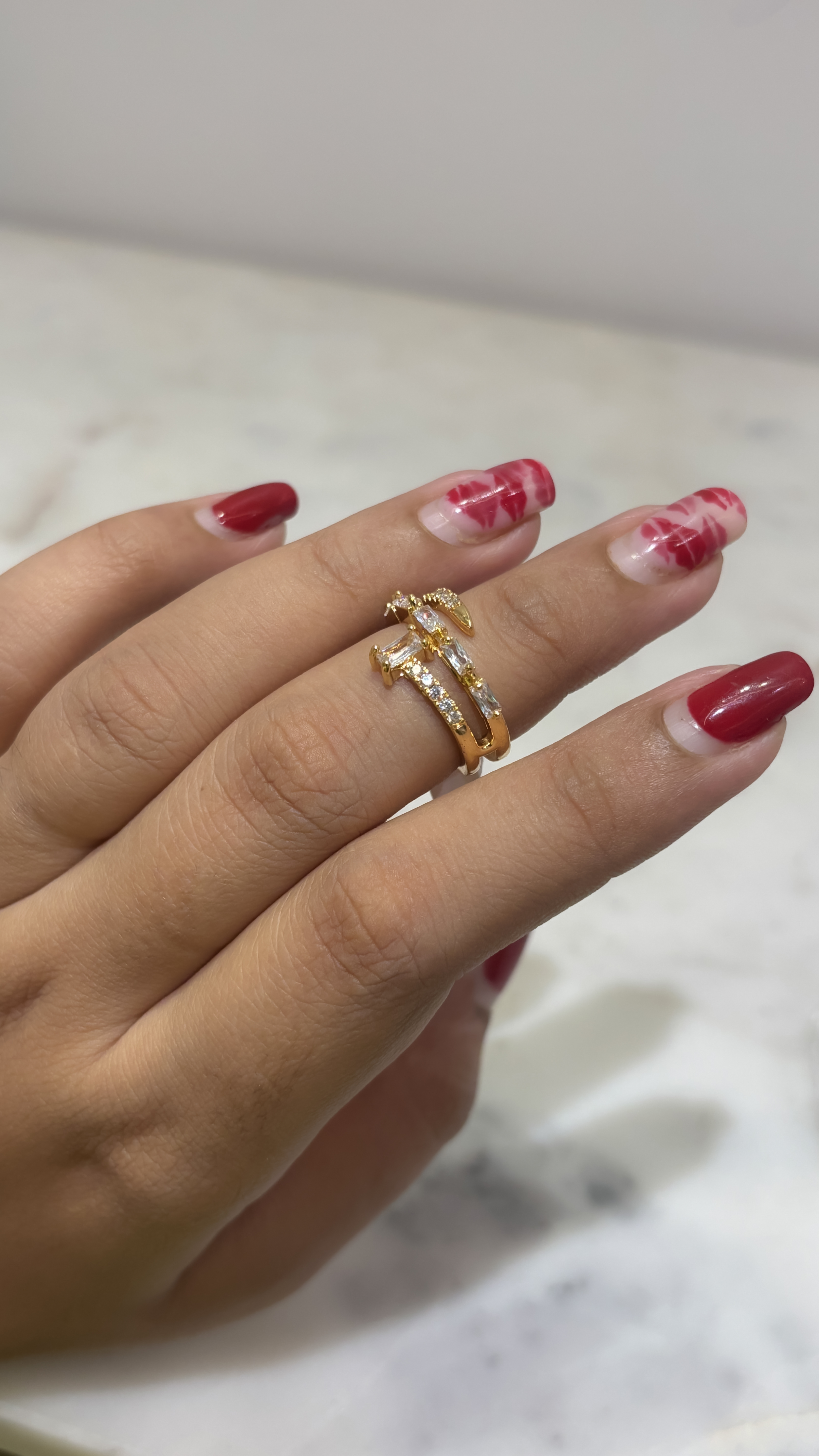 Elegant gold-plated adjustable ring