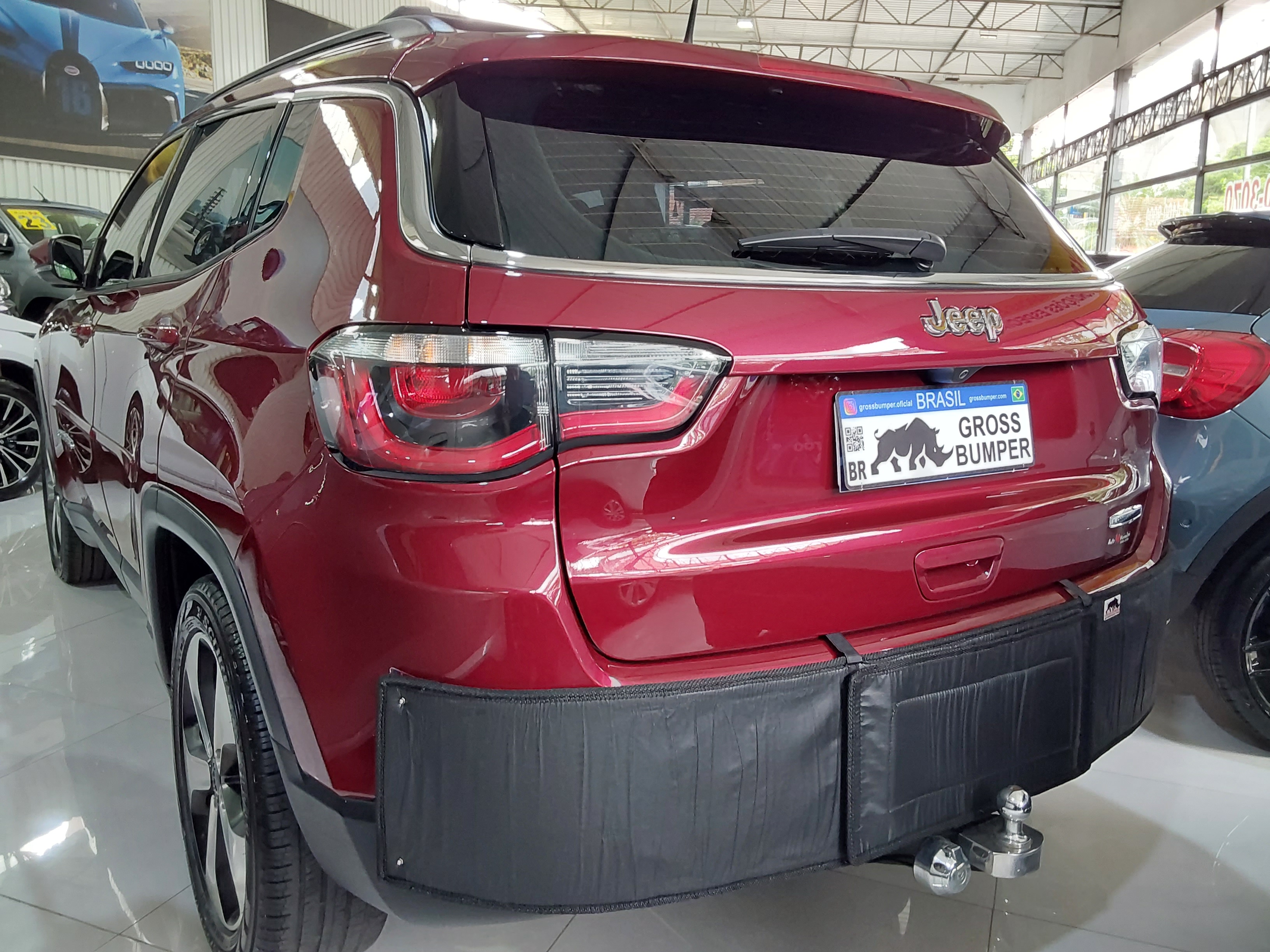 SUVs Médios e Compactos