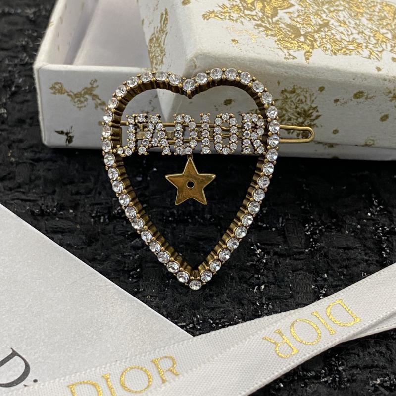 Heart-Shaped Rhinestone Hair Clip