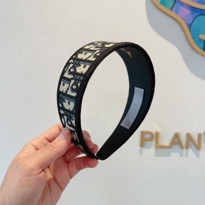 Chic Black Patterned Headband