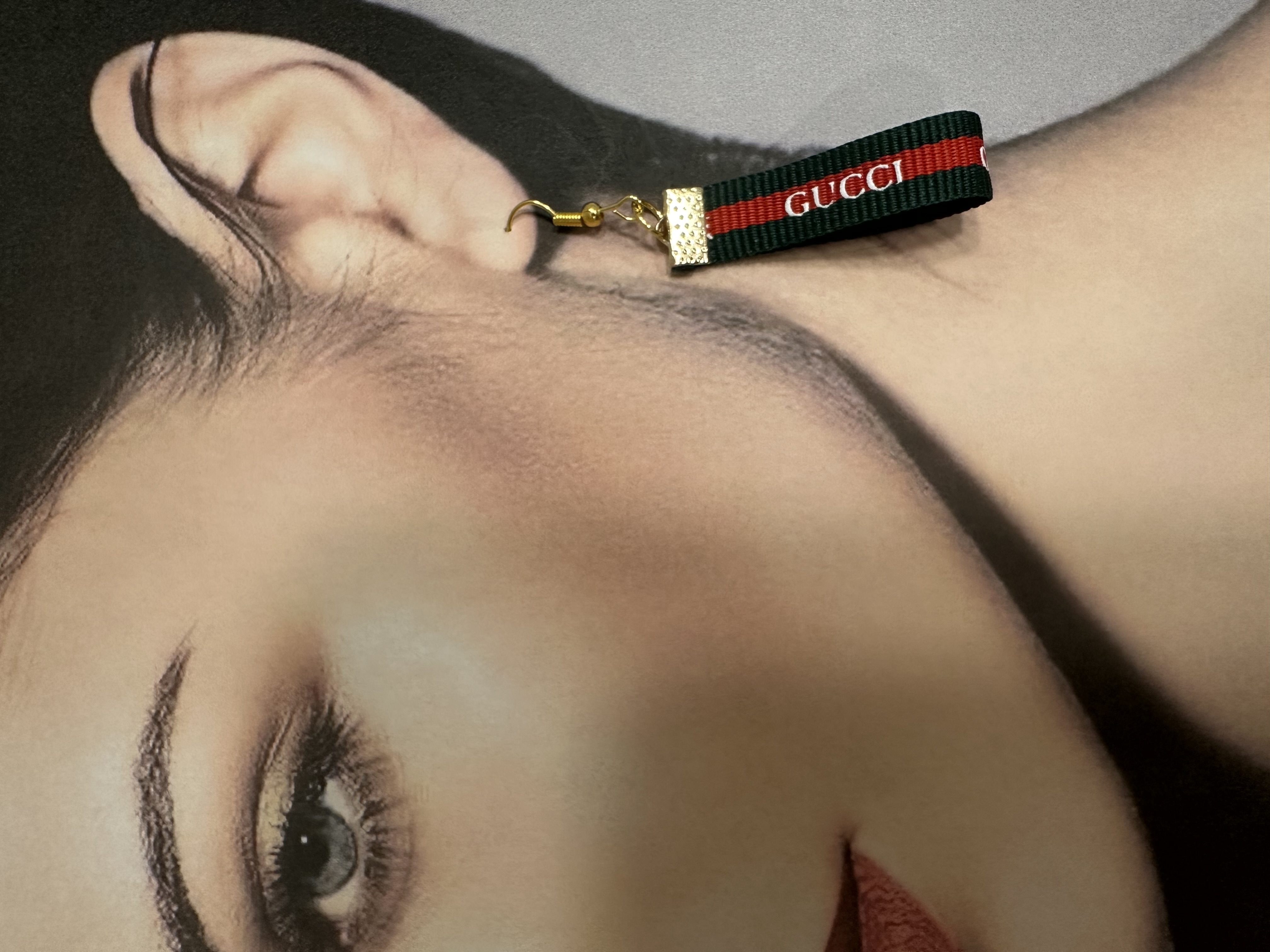 Gucci Ribbon Earring