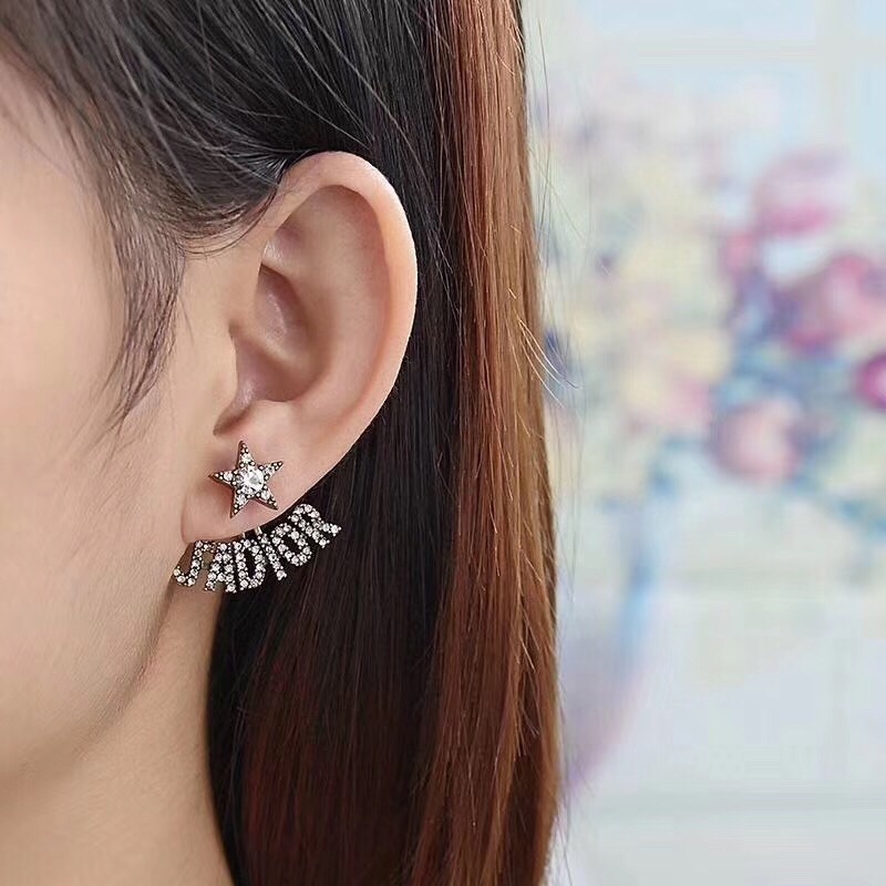 Star-shaped rhinestone ear jacket earrings