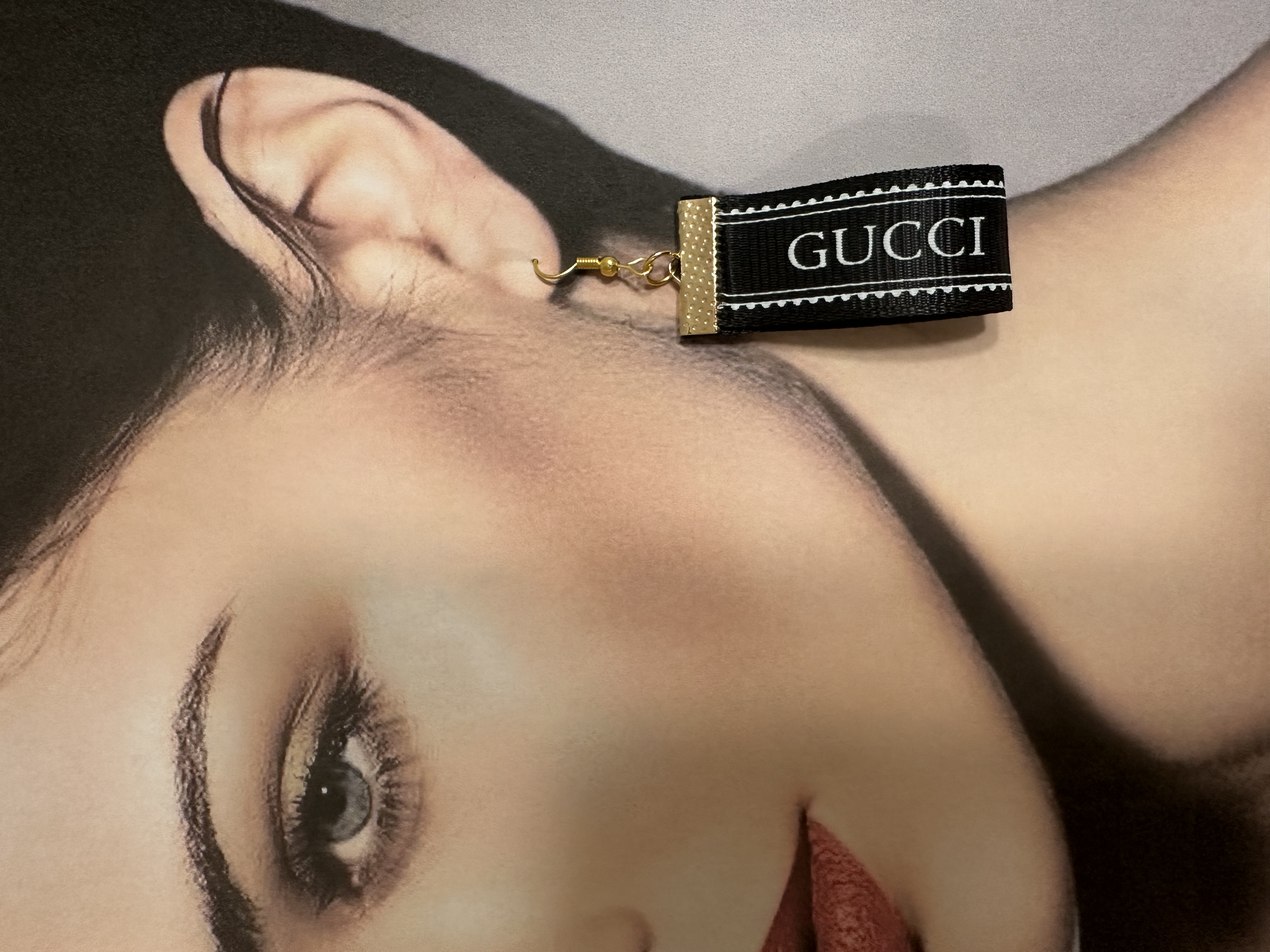 Gucci Ribbon Earring