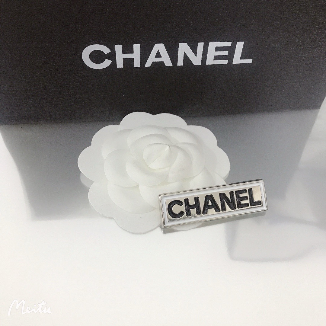 Chanel Gold-Tone Pin Brooch