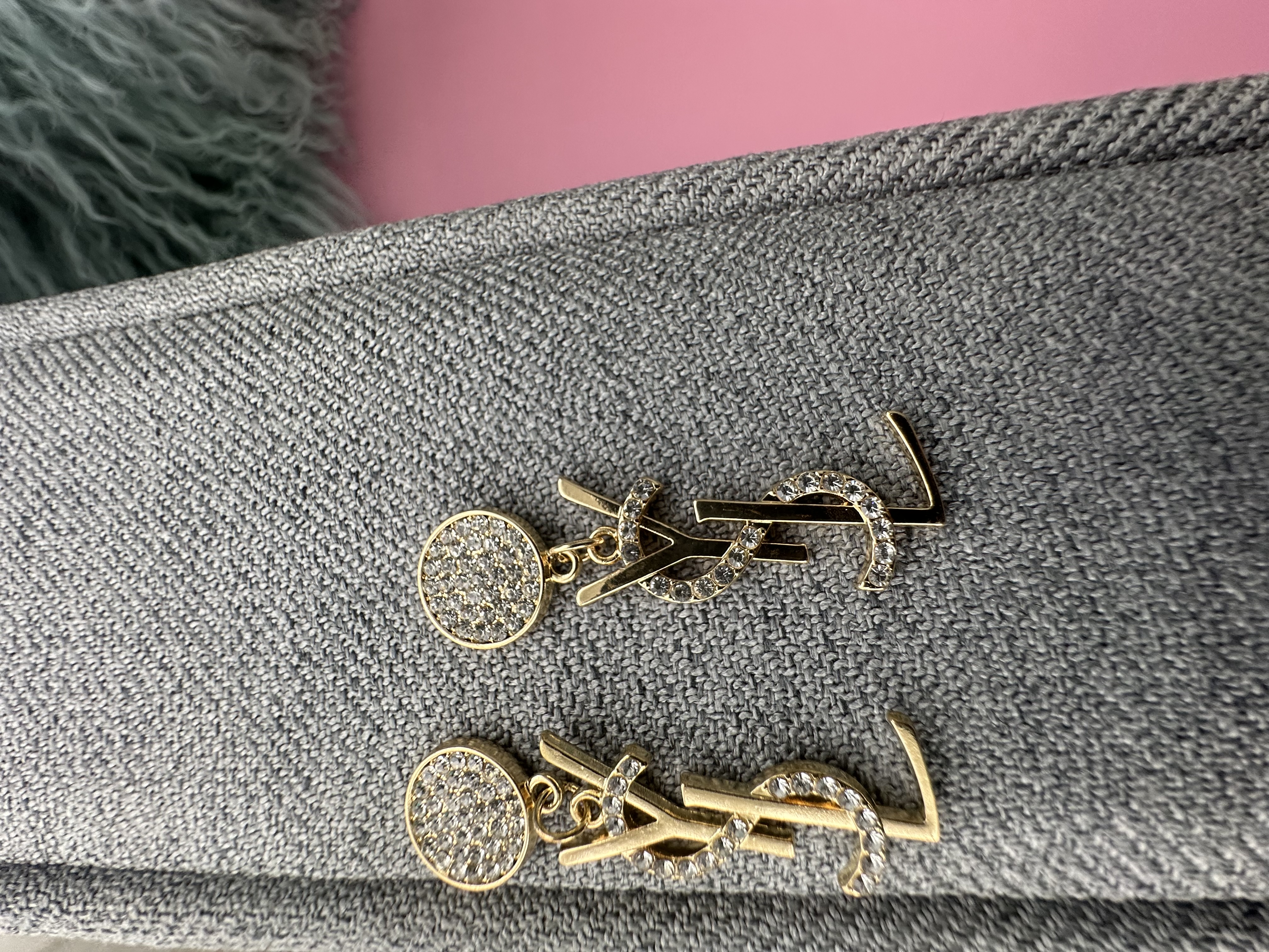 Gold-plated crystal earrings