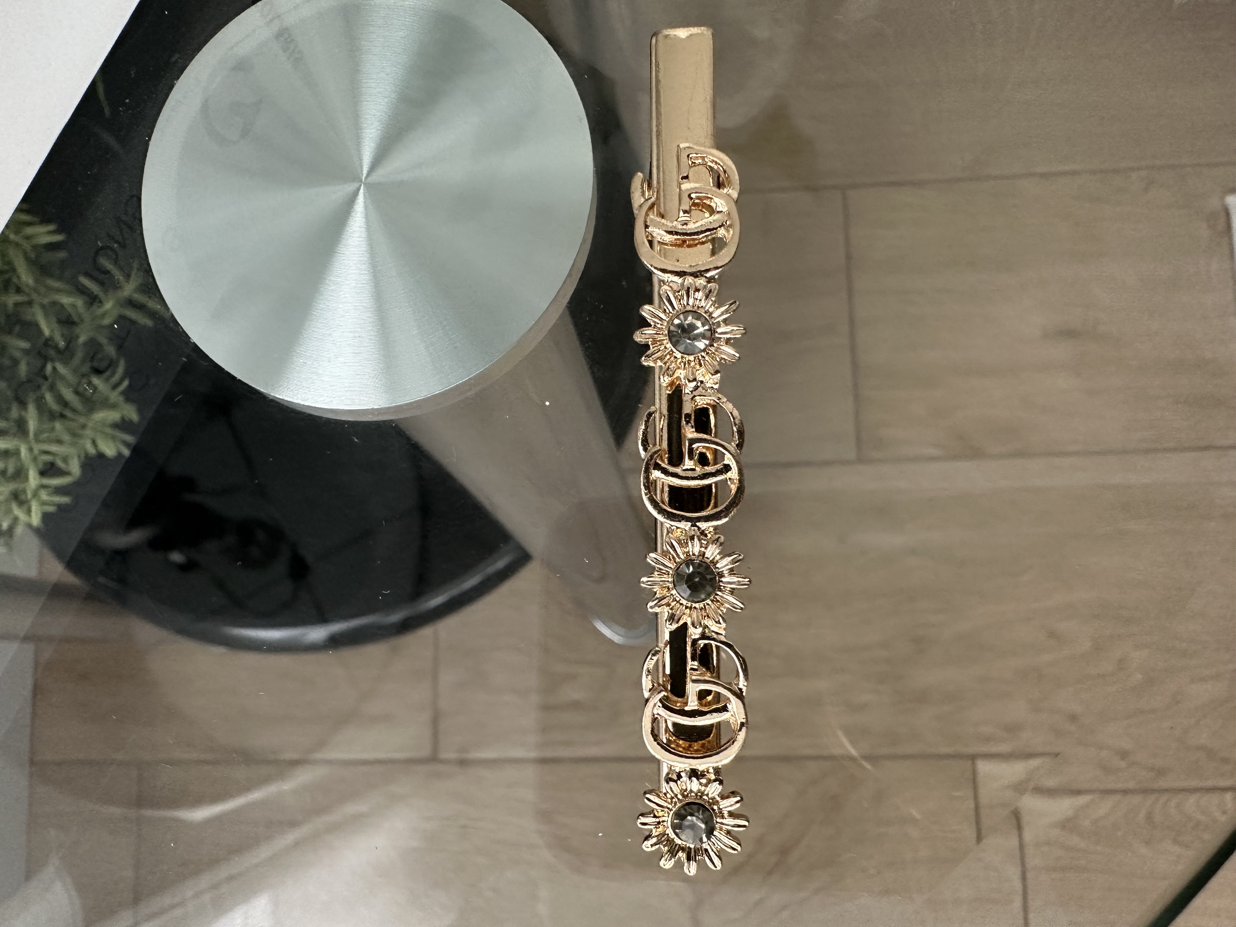 Golden Floral Hair Clip