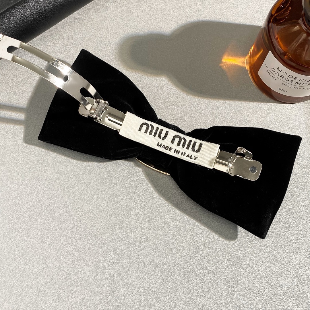  Black Velvet Hair Clip