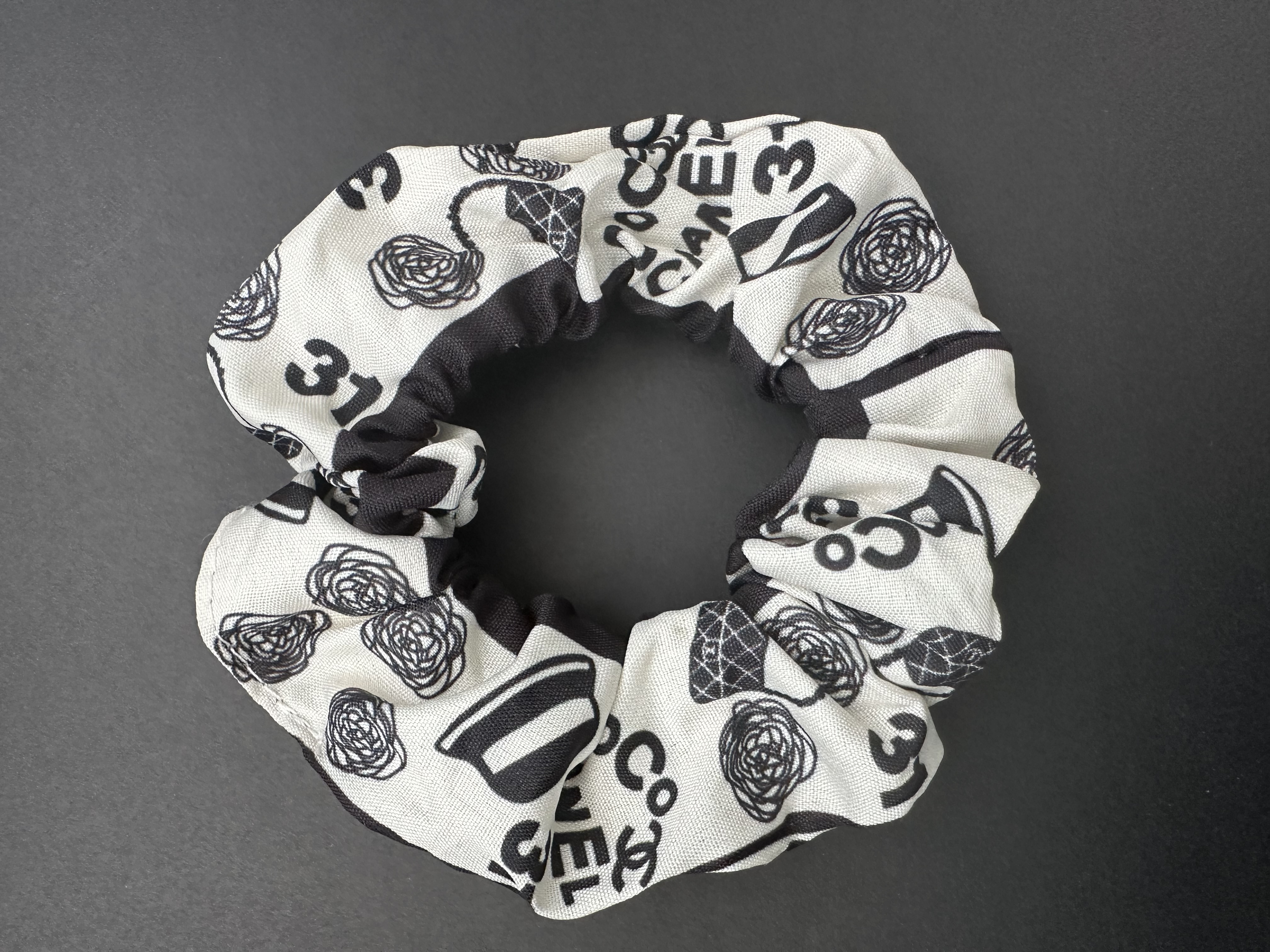 Printed Fabric Hair Scrunchie