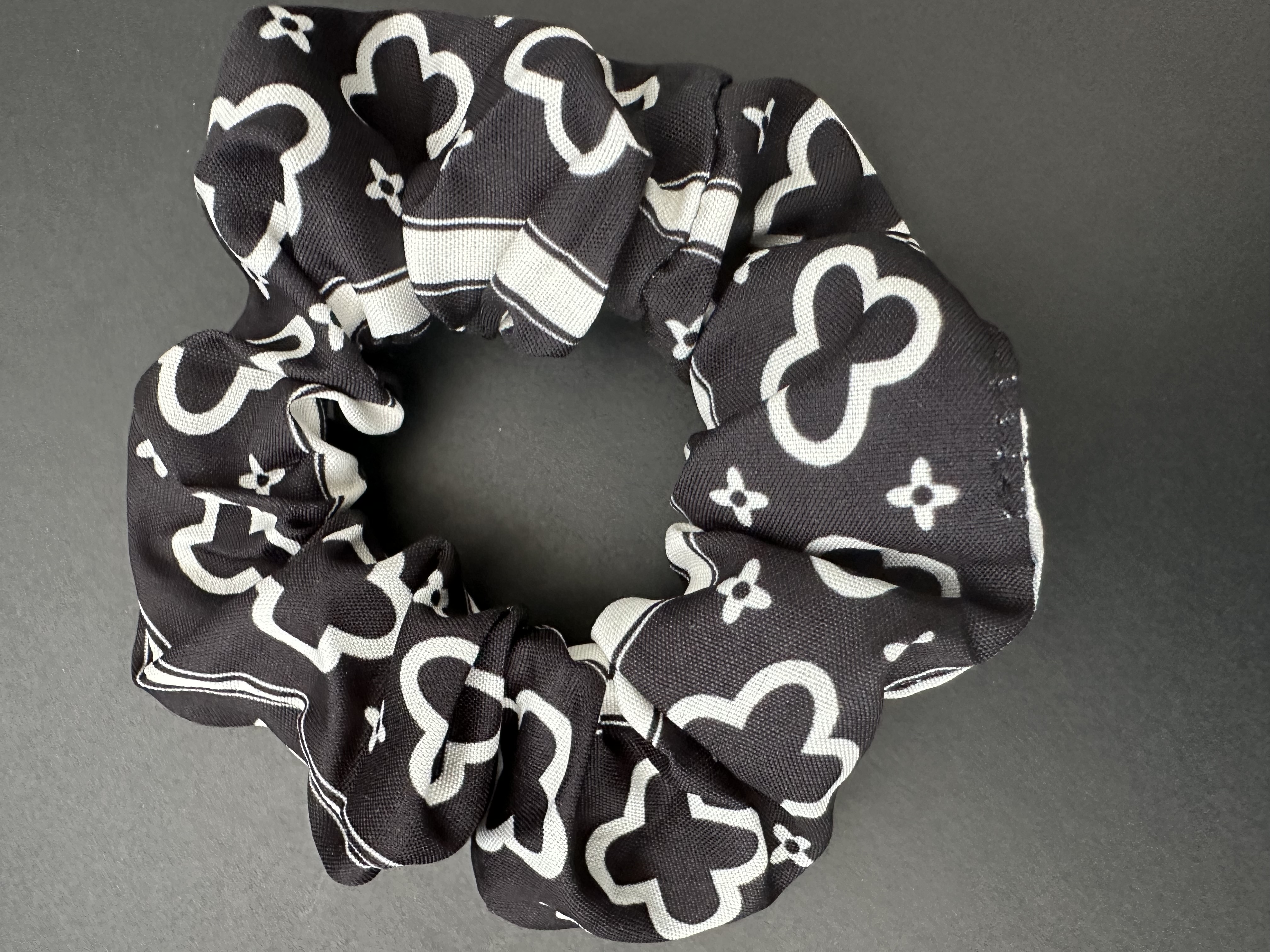 Black and White Patterned Scrunchie