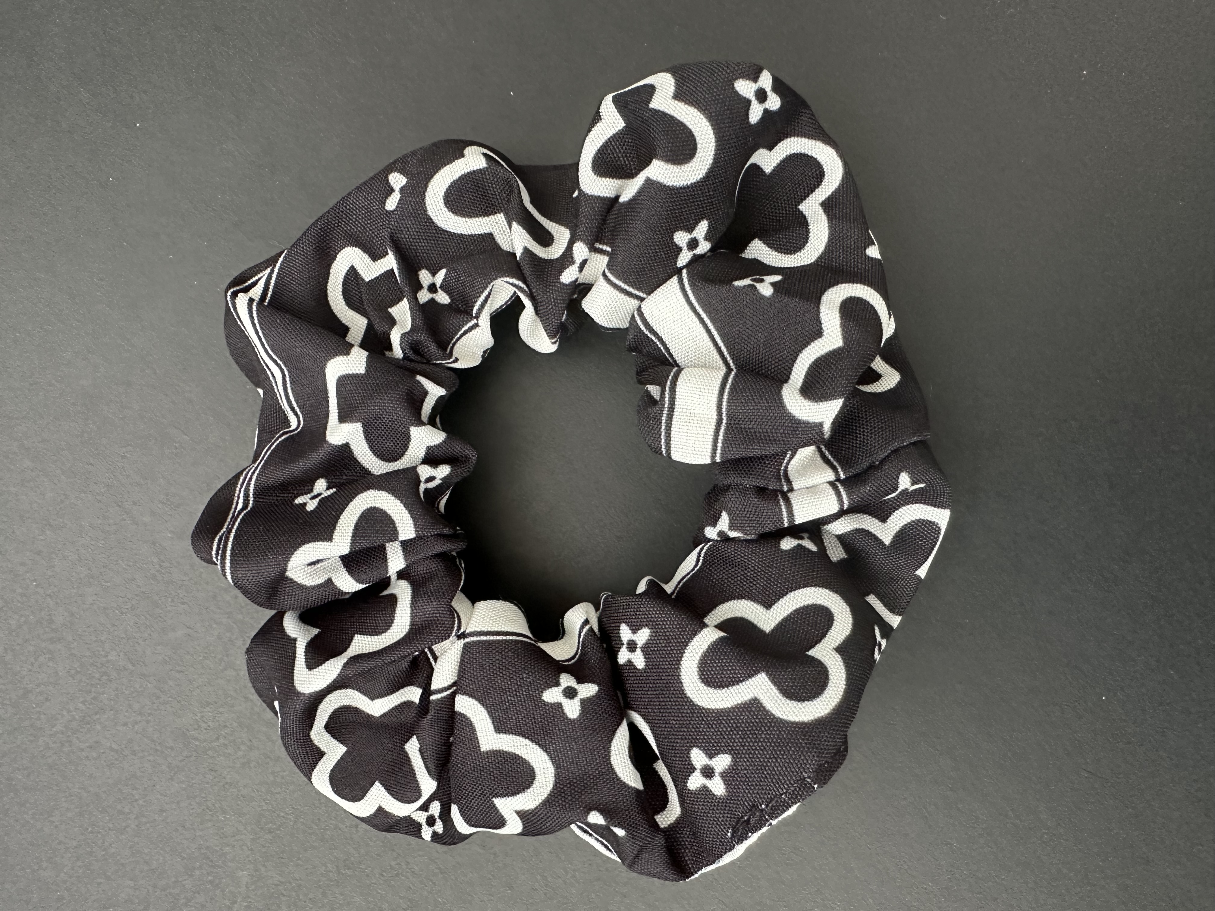 Black and White Patterned Scrunchie