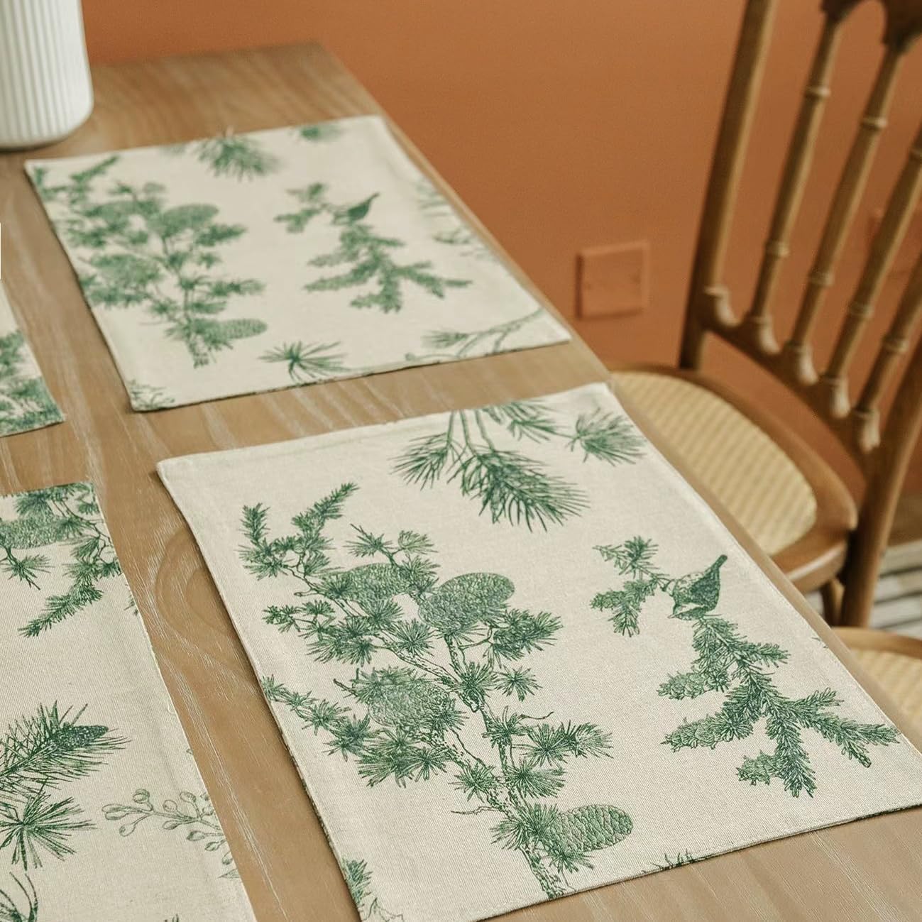Placemats Set of 4 for Dining Table, 12 x 18 Inch Two Layers Pine Cone for Kitchen Decoration Cabin Holiday Rustic Vintage Elegant Washable Rectangular Table Place Mats (Green on Tan)