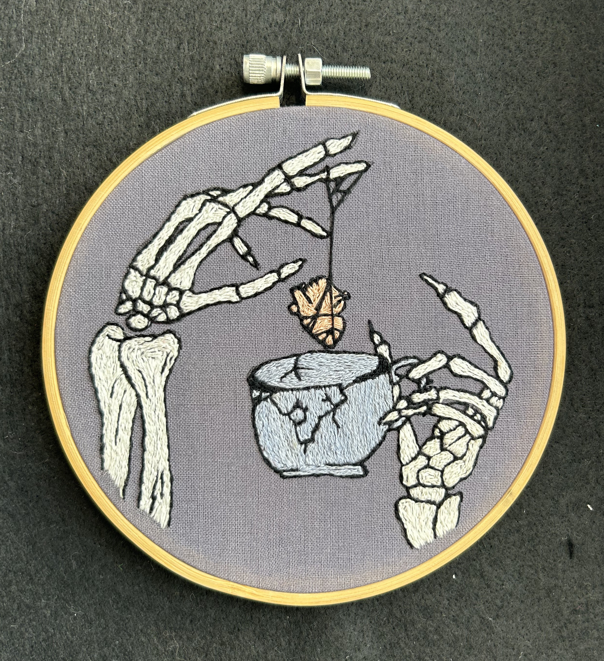 Heart Tea | Hand Embroidery