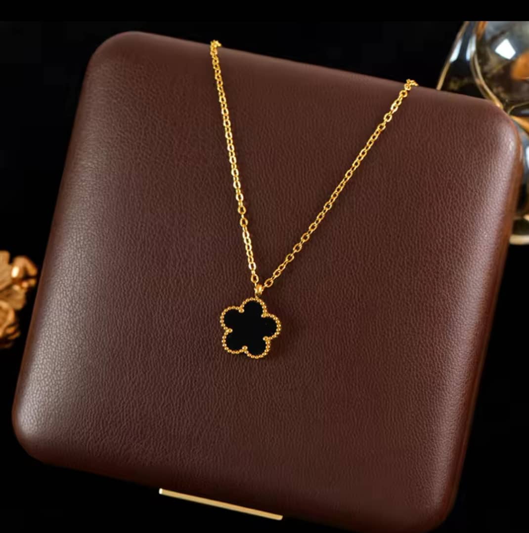 Van Cleef Necklace
