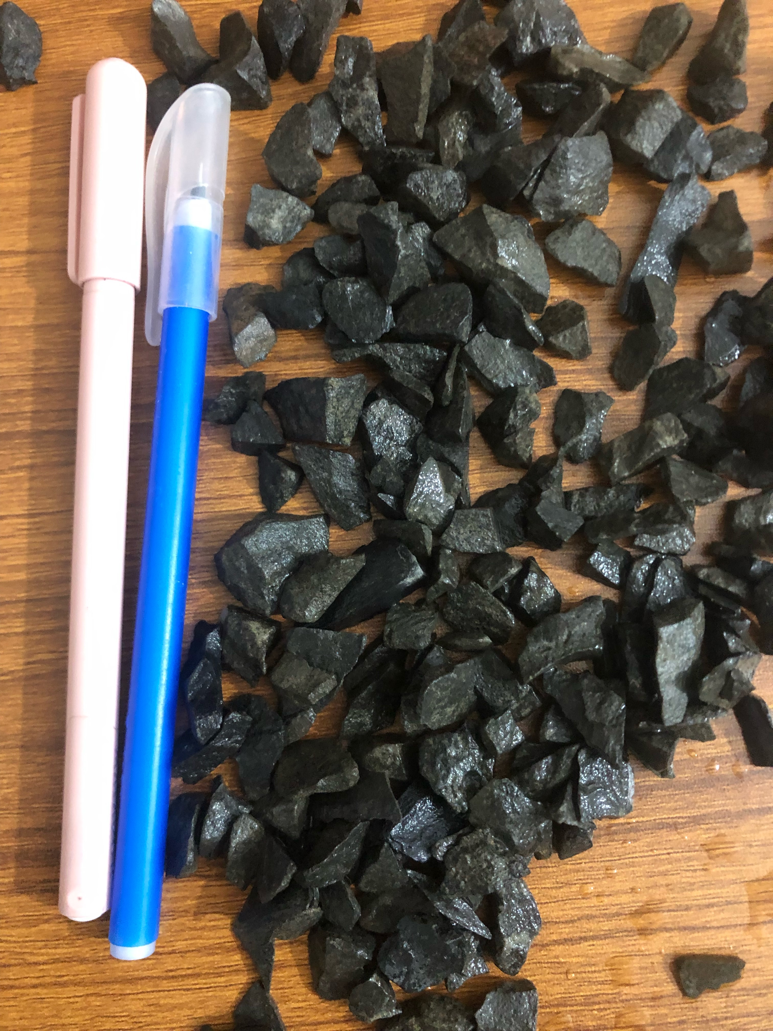 ইন্ডিয়ান কালো পাথর দানা