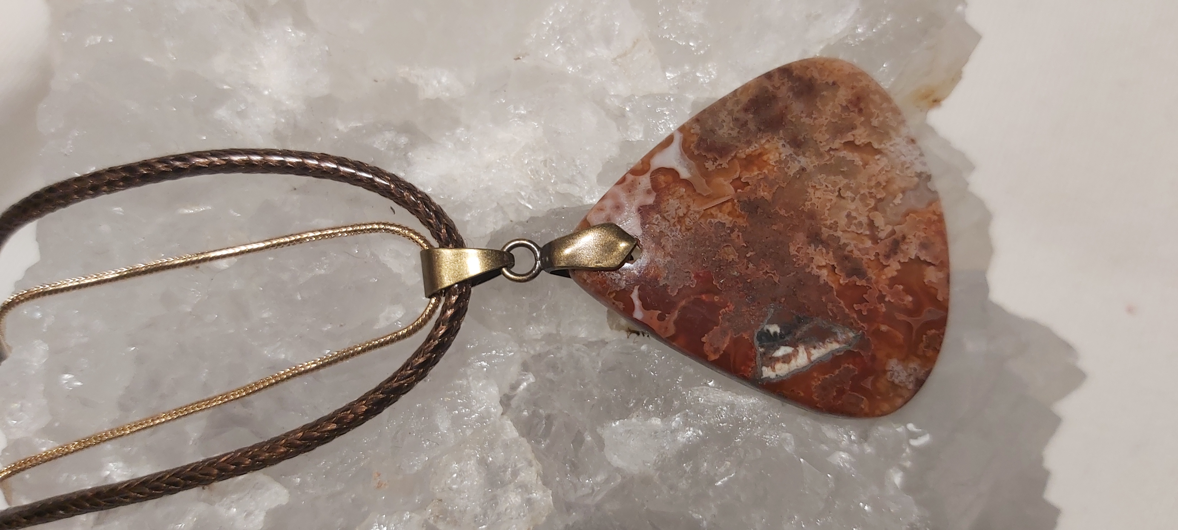 Pendentif en Agate du Botwana