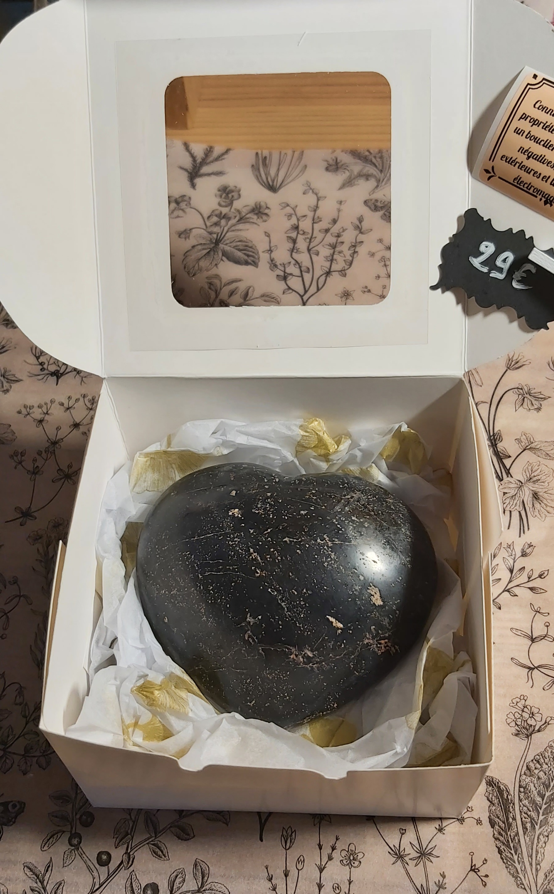 Tourmaline noire en forme de cœur 80/90mm