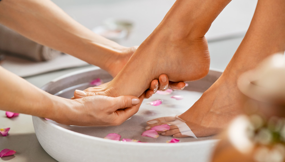 Luxury Foot Spa Treatment