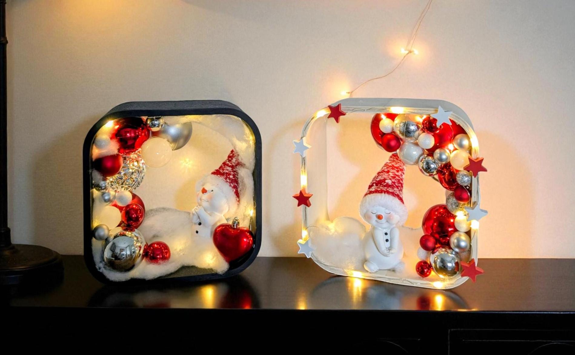 Weihnachtsdeko mit LED-Lichterkette 6h timer, als Aufsteller oder für an die Wand / 22,5 X 22,5 X 15 cm