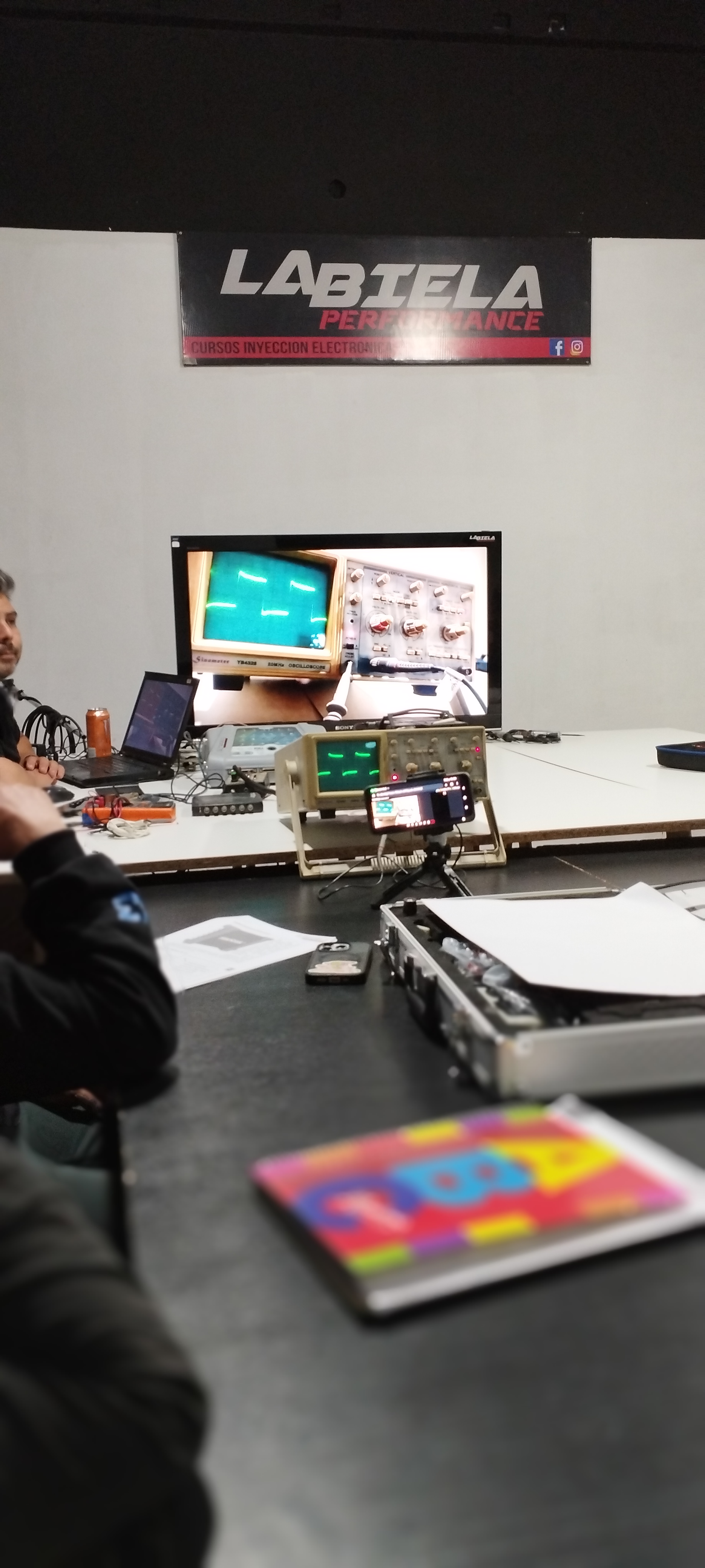 DIAGNOSTICO CON OCILOSCOPIO