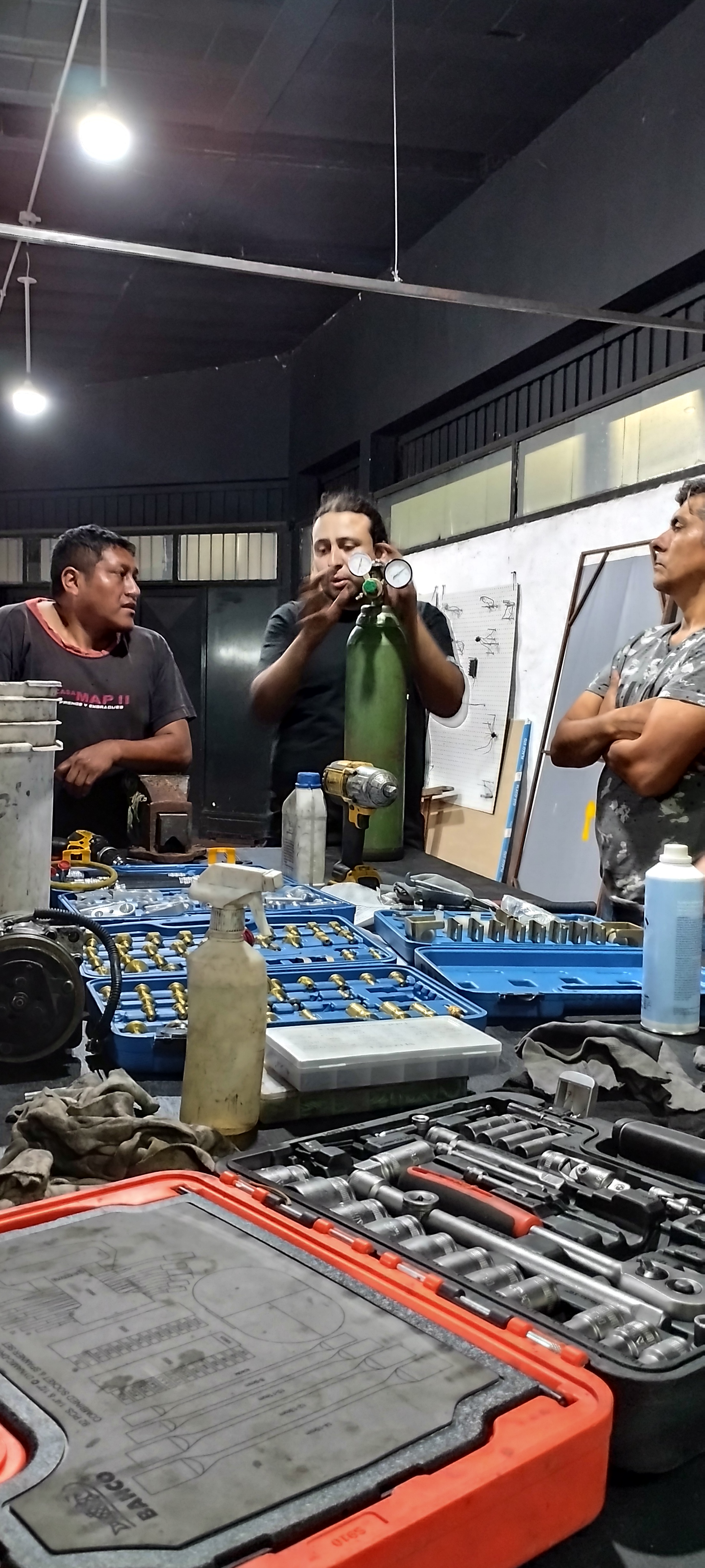 AIRE ACONDICIONADO AUTOMOTRIZ