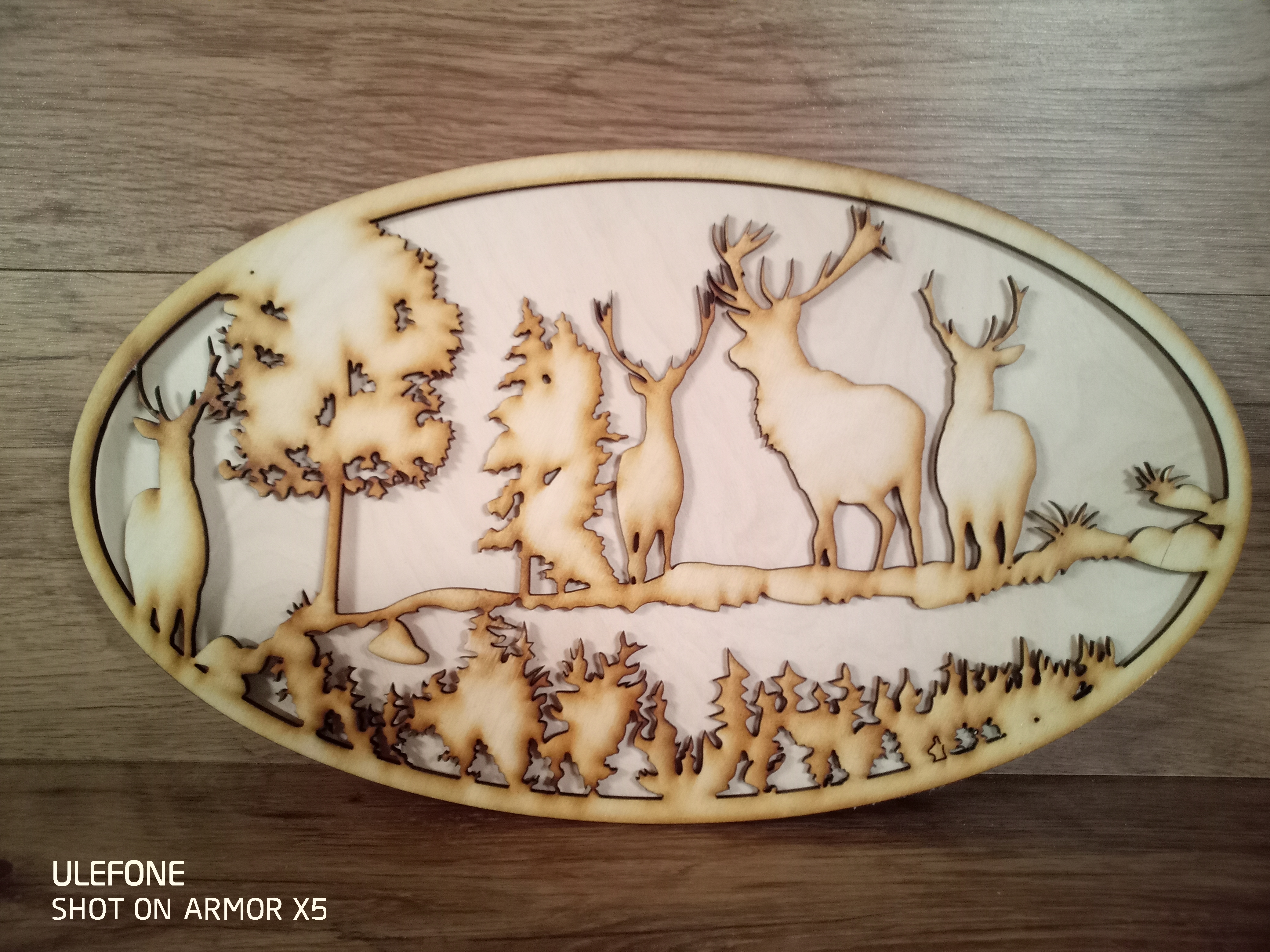 Décoration murale en forme de silhouette de cerf des bois