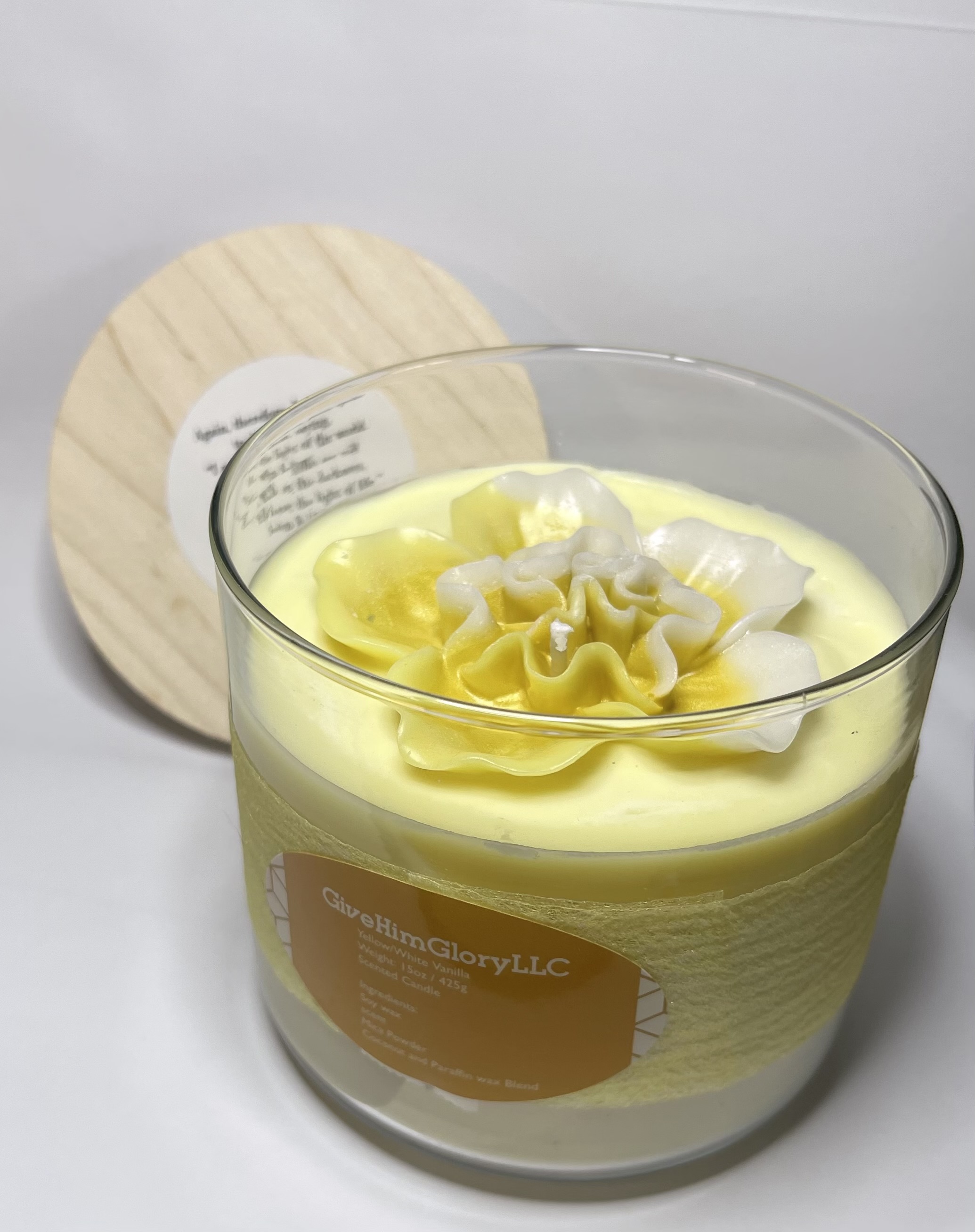 Vanilla Flower Decorative Scented Candle - Yellow & White - Scripture John 8:12