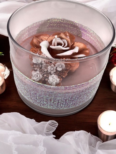 Brown & White Cinnamon Scented Candle John 8:12