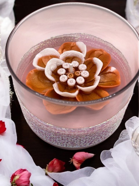 Carrot Cake Orange & Pink Scented Candle John 8:12