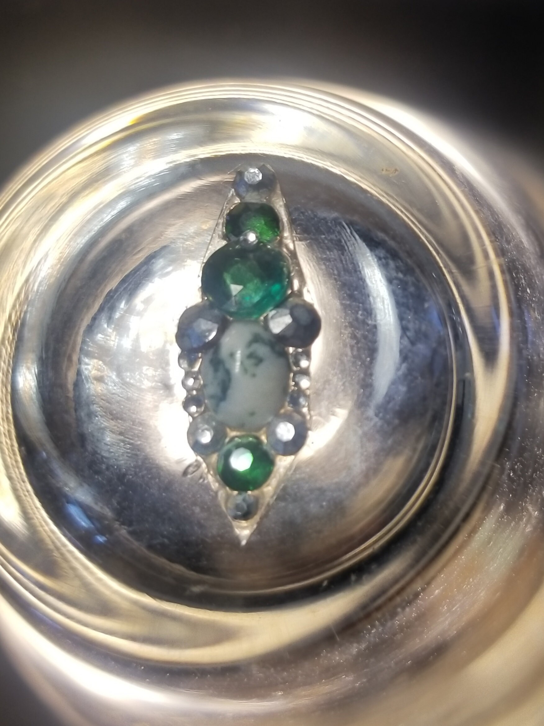 Emerald, Moss Agate Bindi. Fancy Tikka Bindi with Gemstone.
