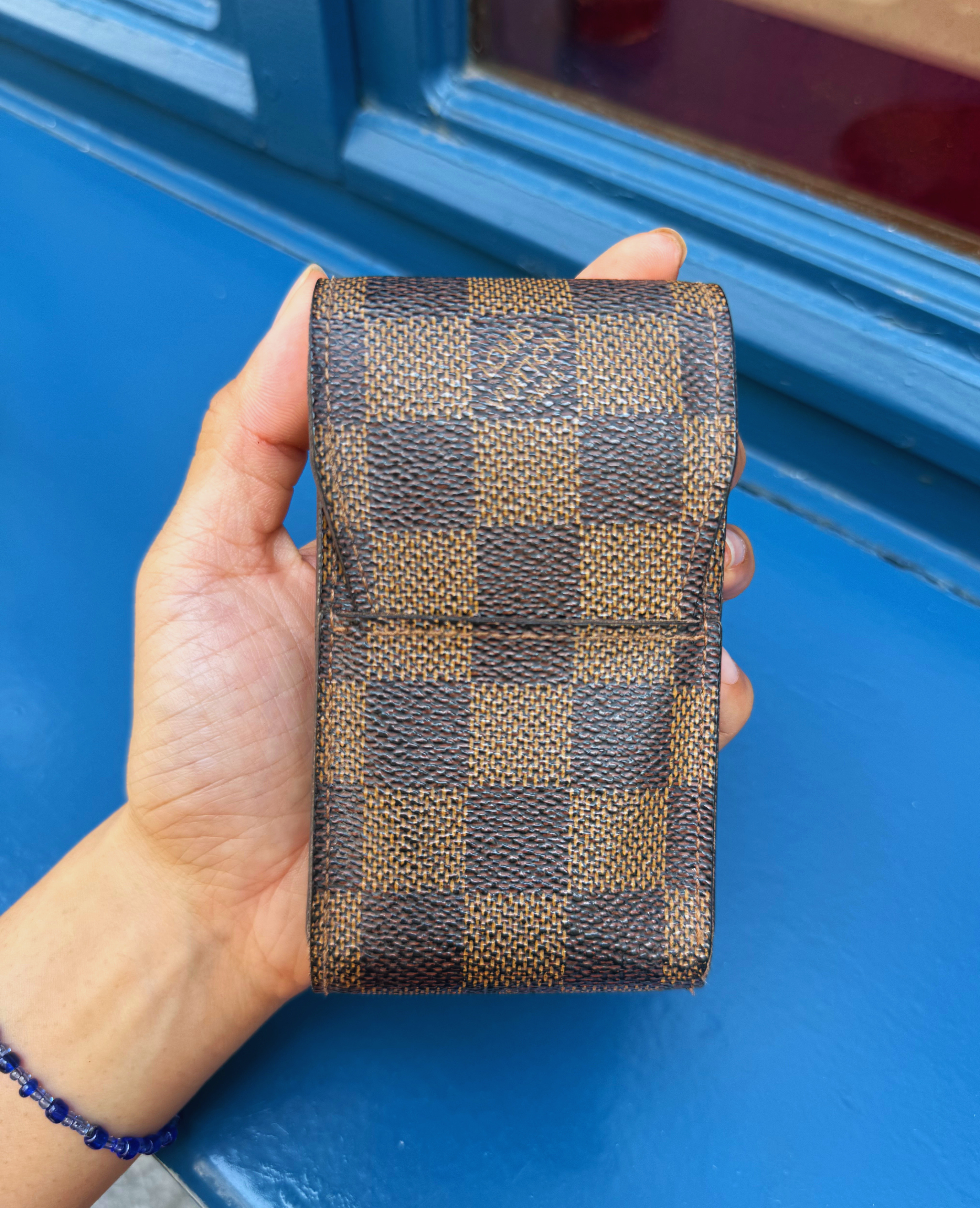 LOUIS VUITTON - ETUI CIGARETTES EN DAMIER