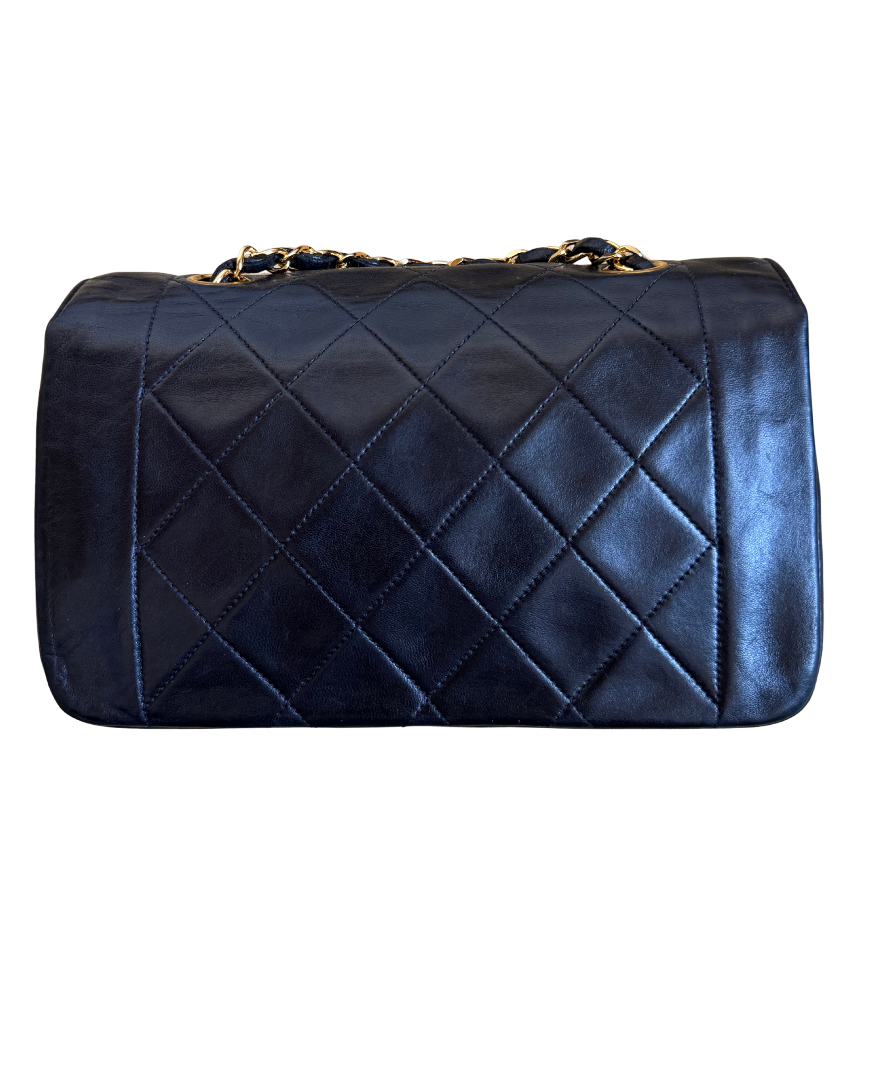 CHANEL - SAC A BANDOULIERE DIANA
