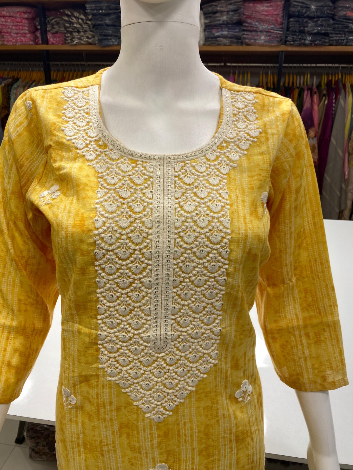 Elegant Rayon Print Kurti with White Thread Work