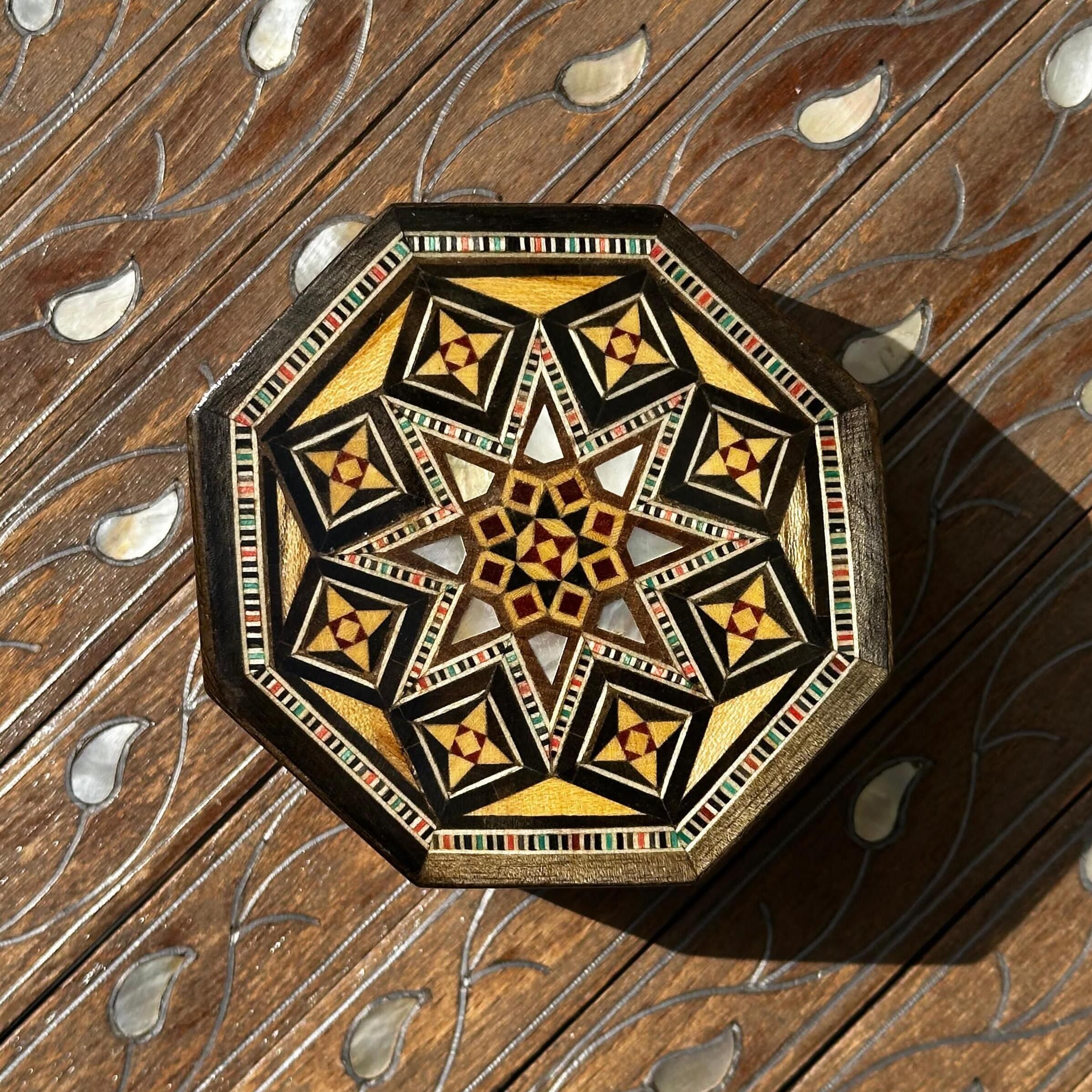 Small Mosaic Wooden Handmade Box [Octagon]