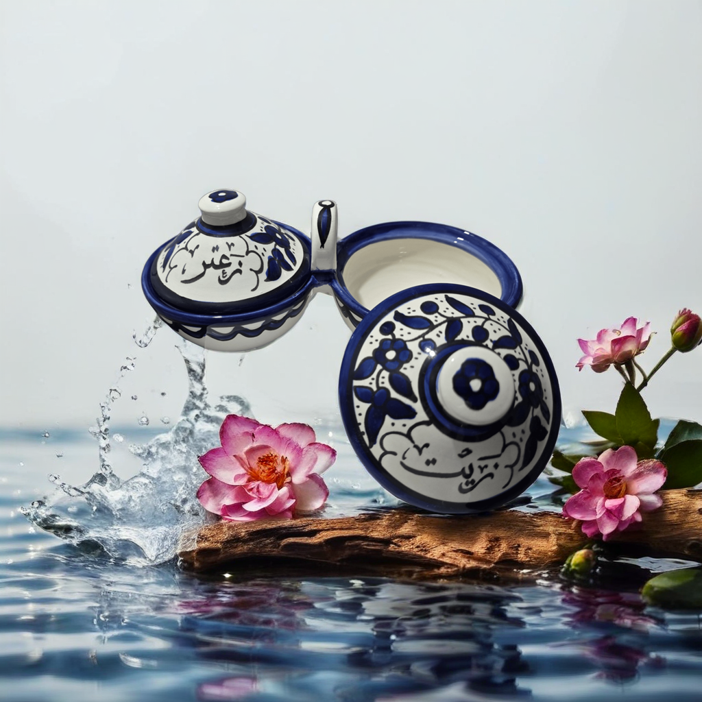 Large Zeit & Zaatar Ceramic Bowl With Handle [Royal Blue]