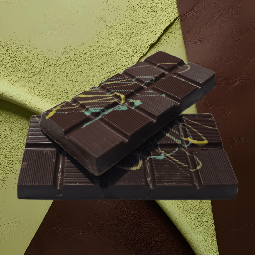 Eastlena Dubai Chocolate - 70g [Kunafa & Pistachio]