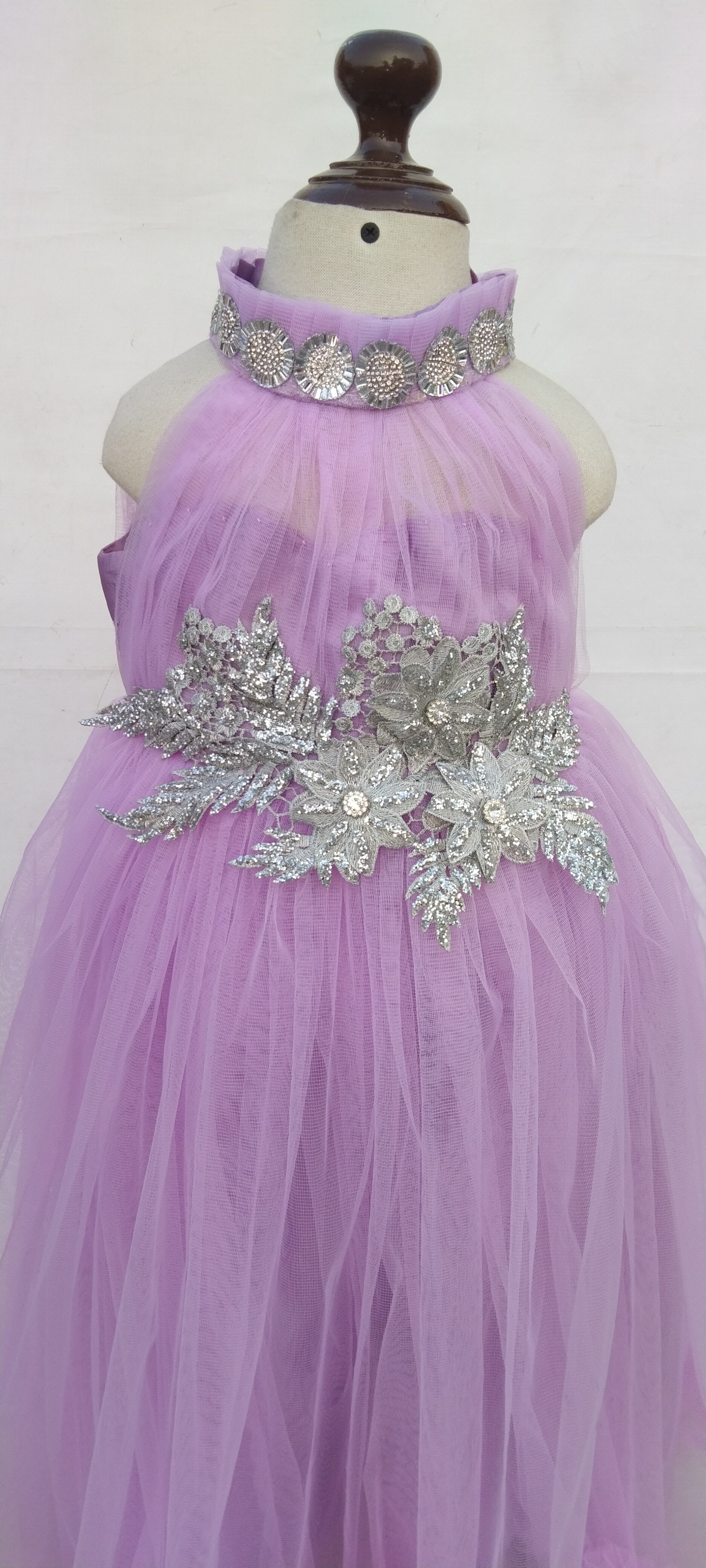 whimsical Fantasy Sparkling Choker Dress for girls is a vision of elegance with crystal accents, pleated bodice, and a dreamy layered skirt.