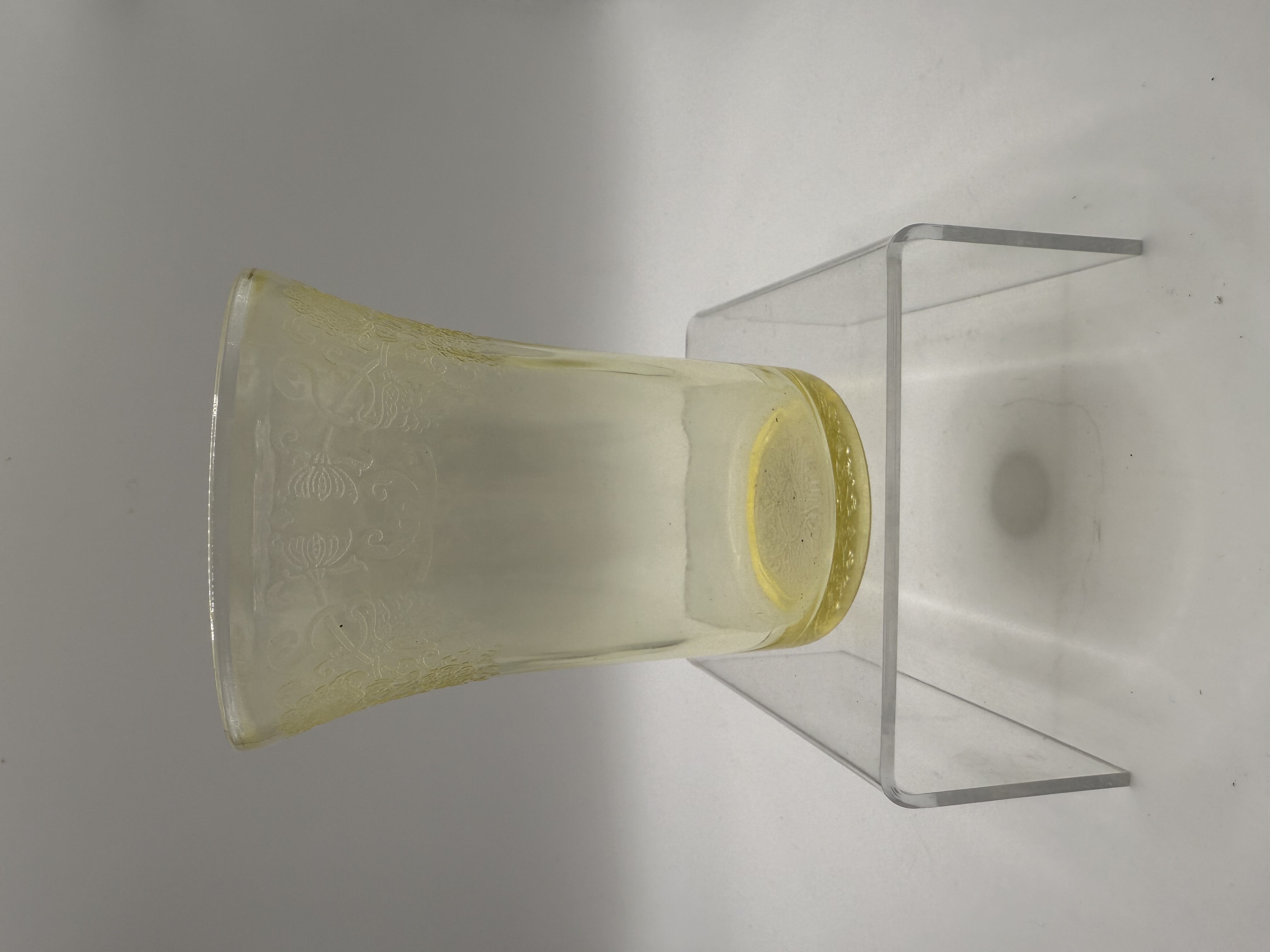 Florentine 2 yellow Depressioin Juice Glass