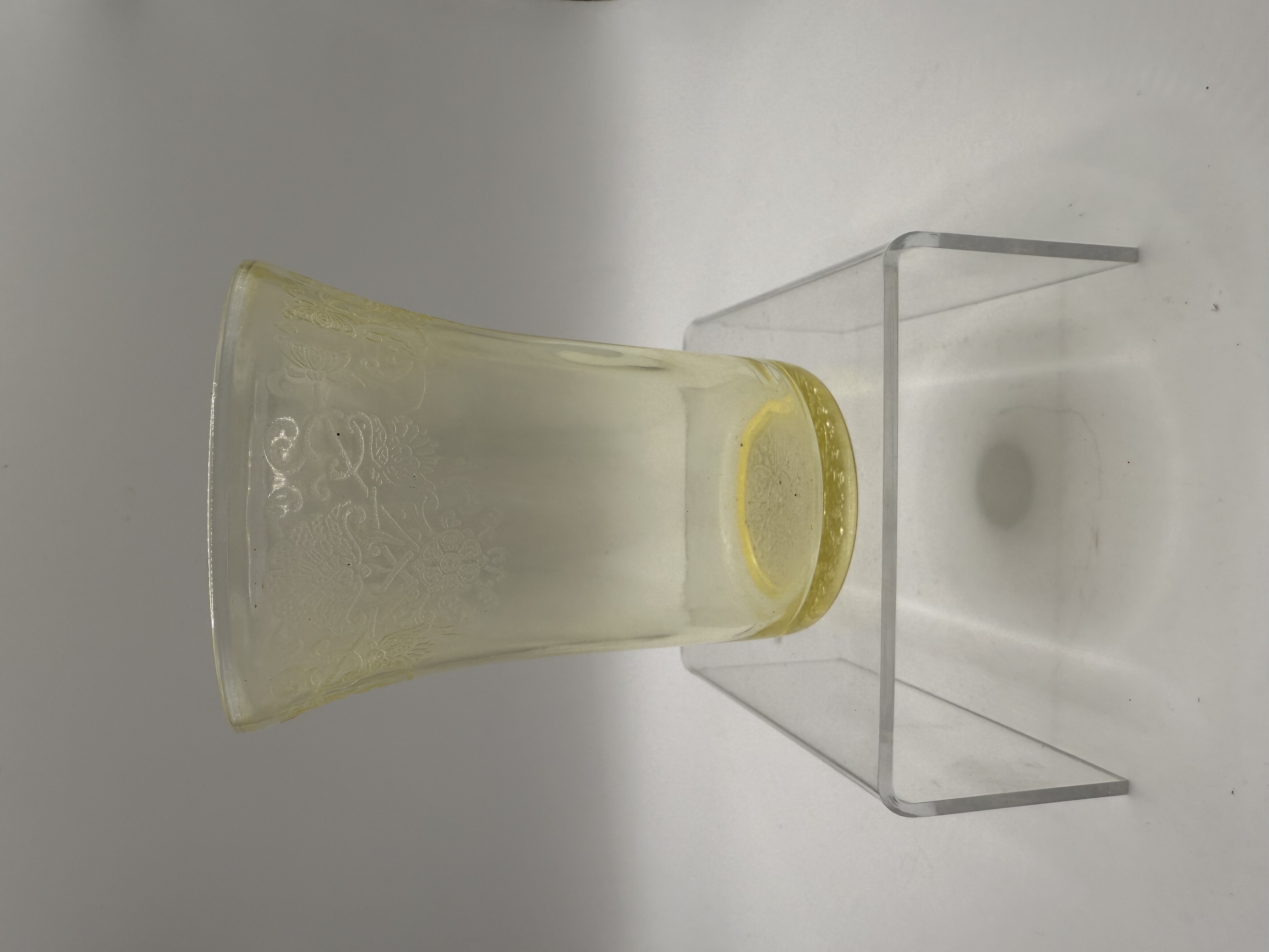 Florentine 2 yellow Depressioin Juice Glass