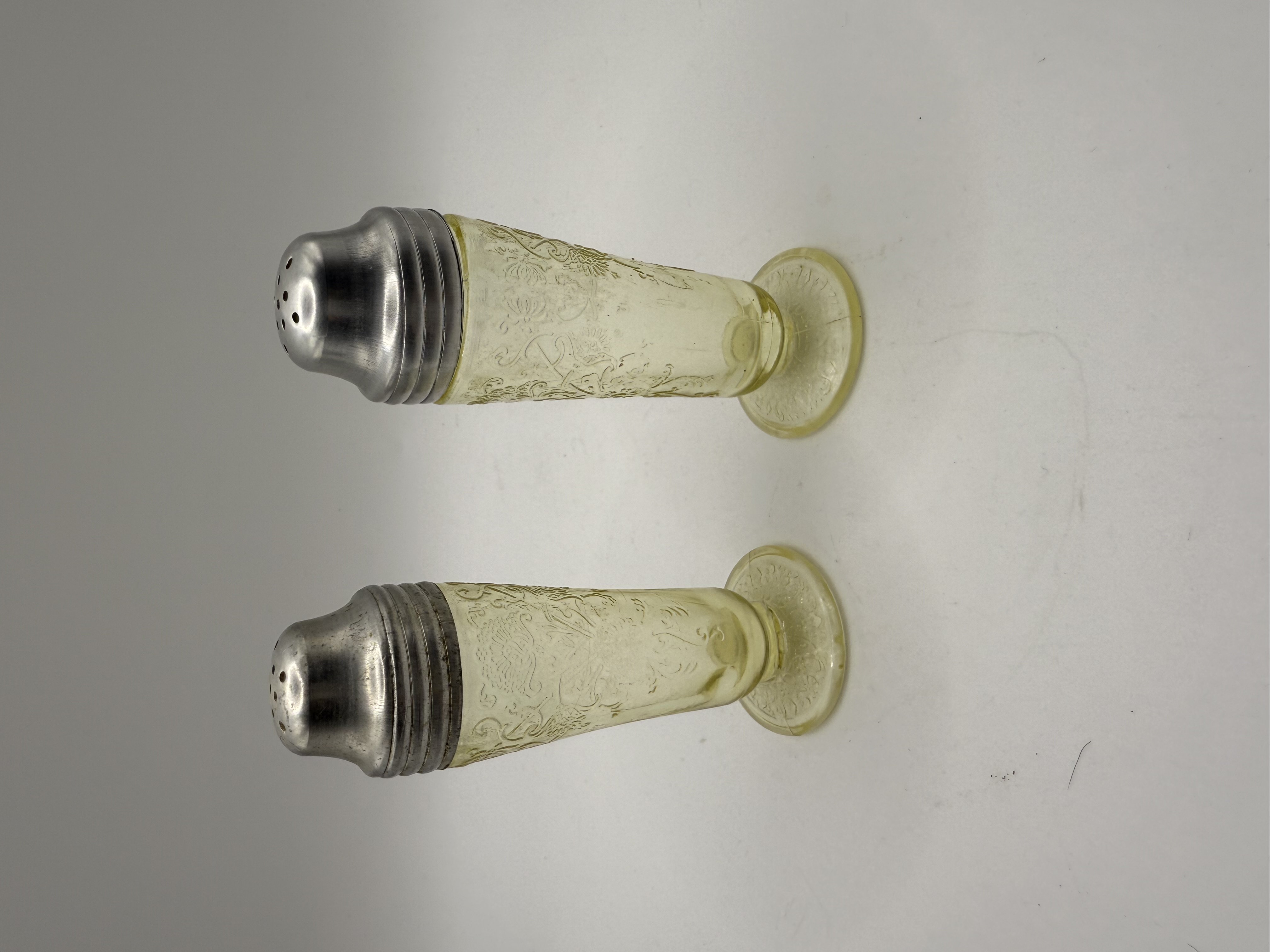 Florentine 2 Yellow Depression Glass Salt and Pepper Shaker