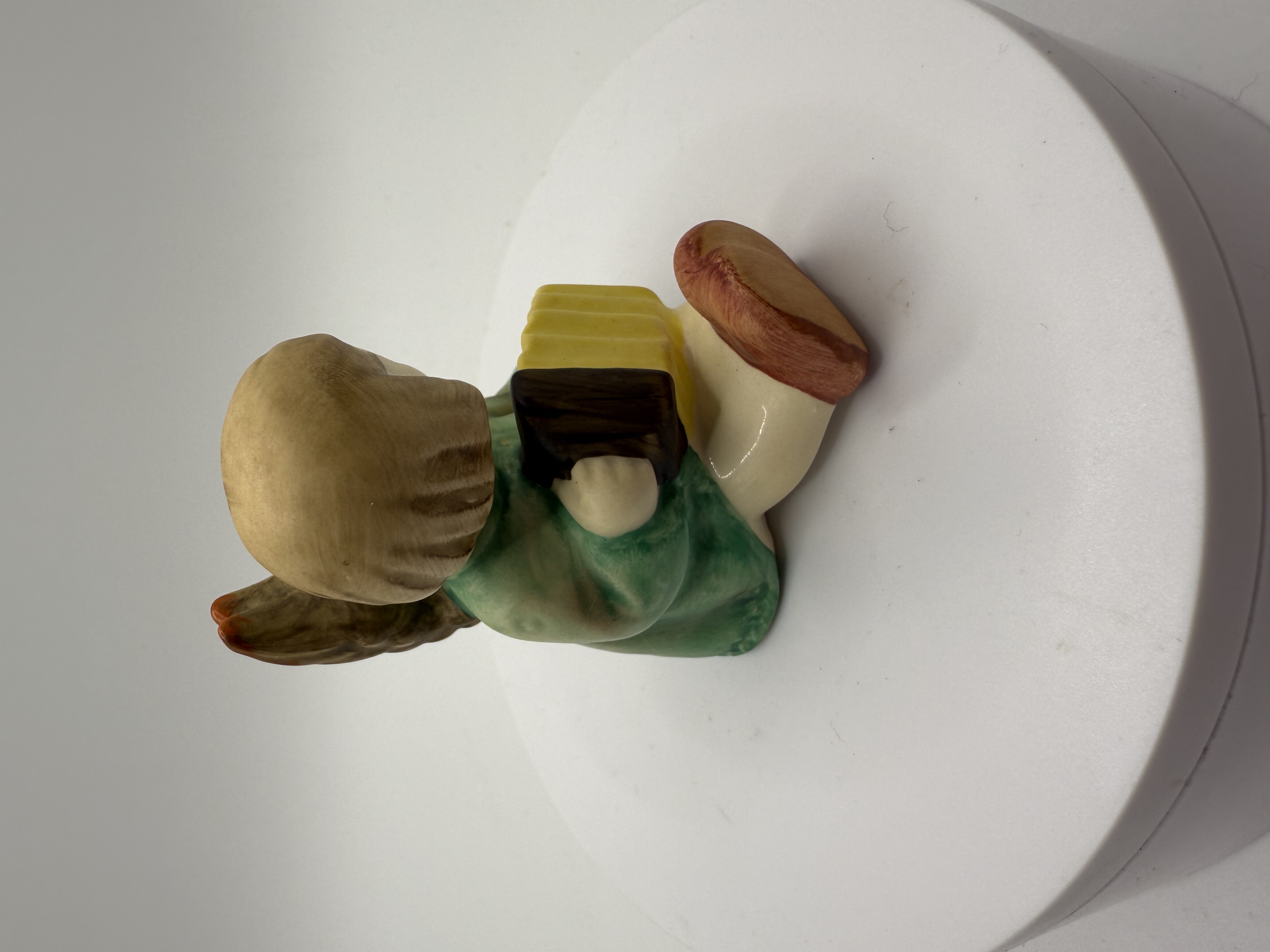 Goebel Hummel Figurine Angel With Accordeon 238B 1957