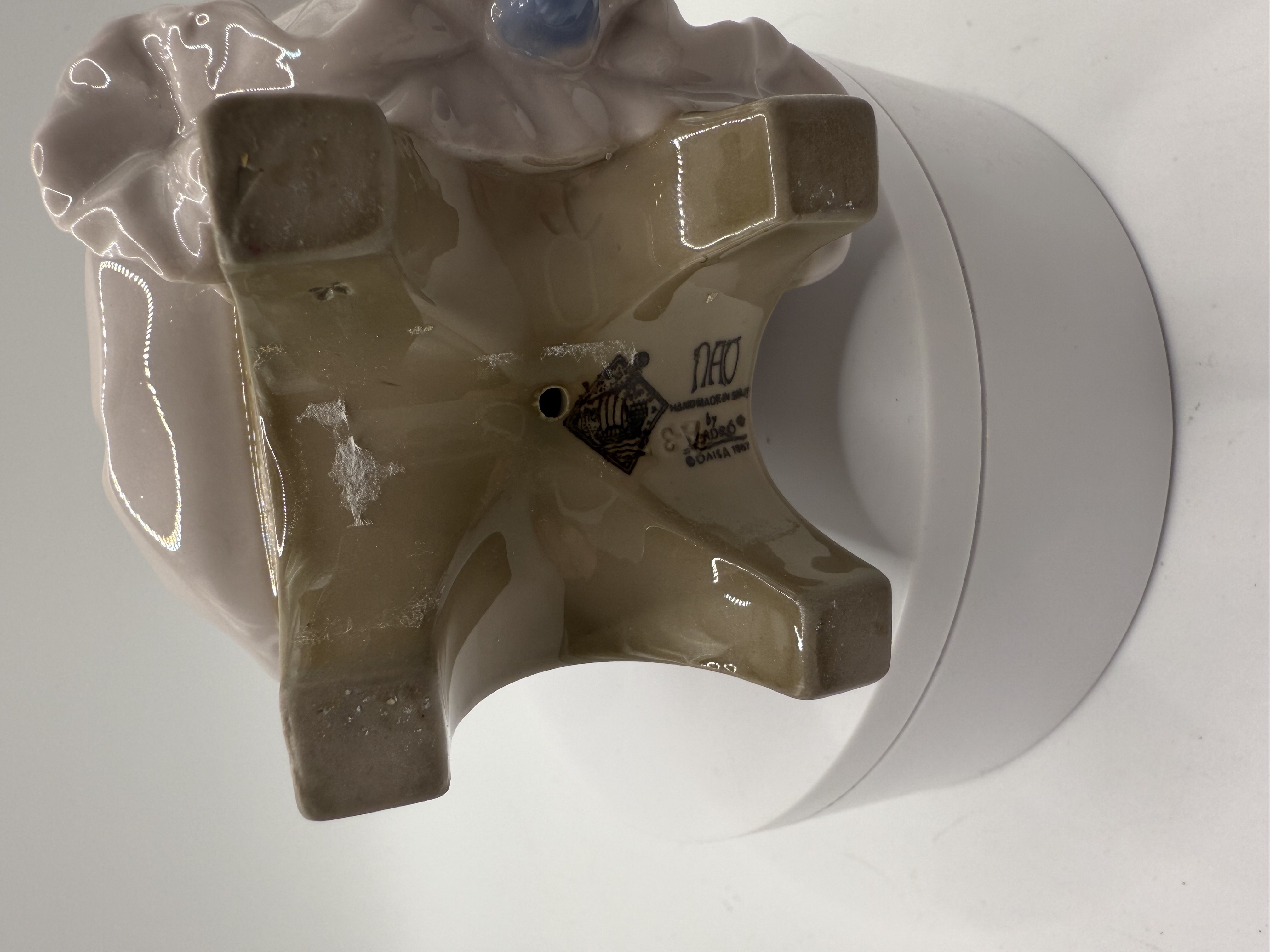 A Big Hug" Girl With Puppy Lladro Nao 6.5" Porcelain Statue Figurine #01049