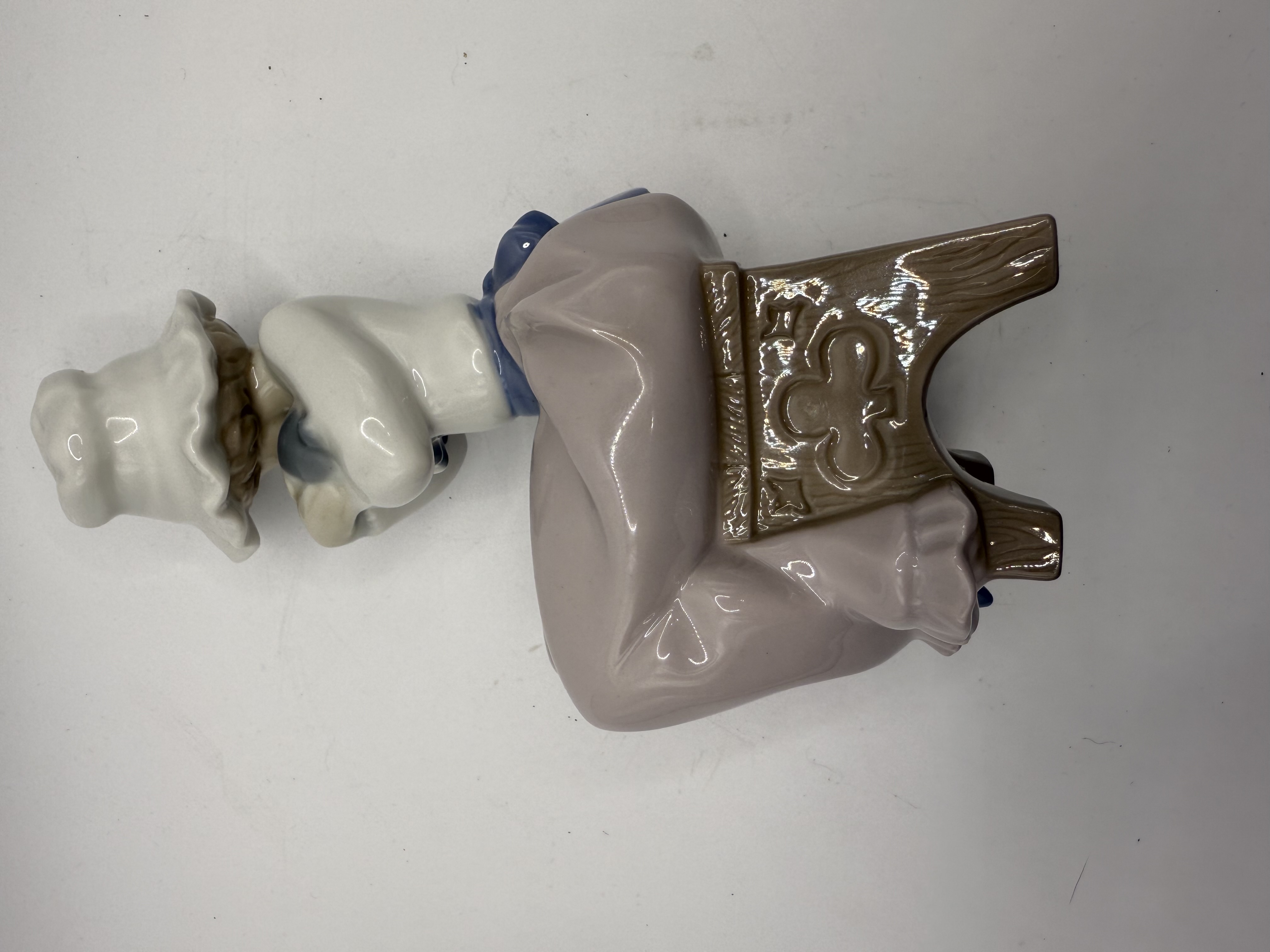 A Big Hug" Girl With Puppy Lladro Nao 6.5" Porcelain Statue Figurine #01049